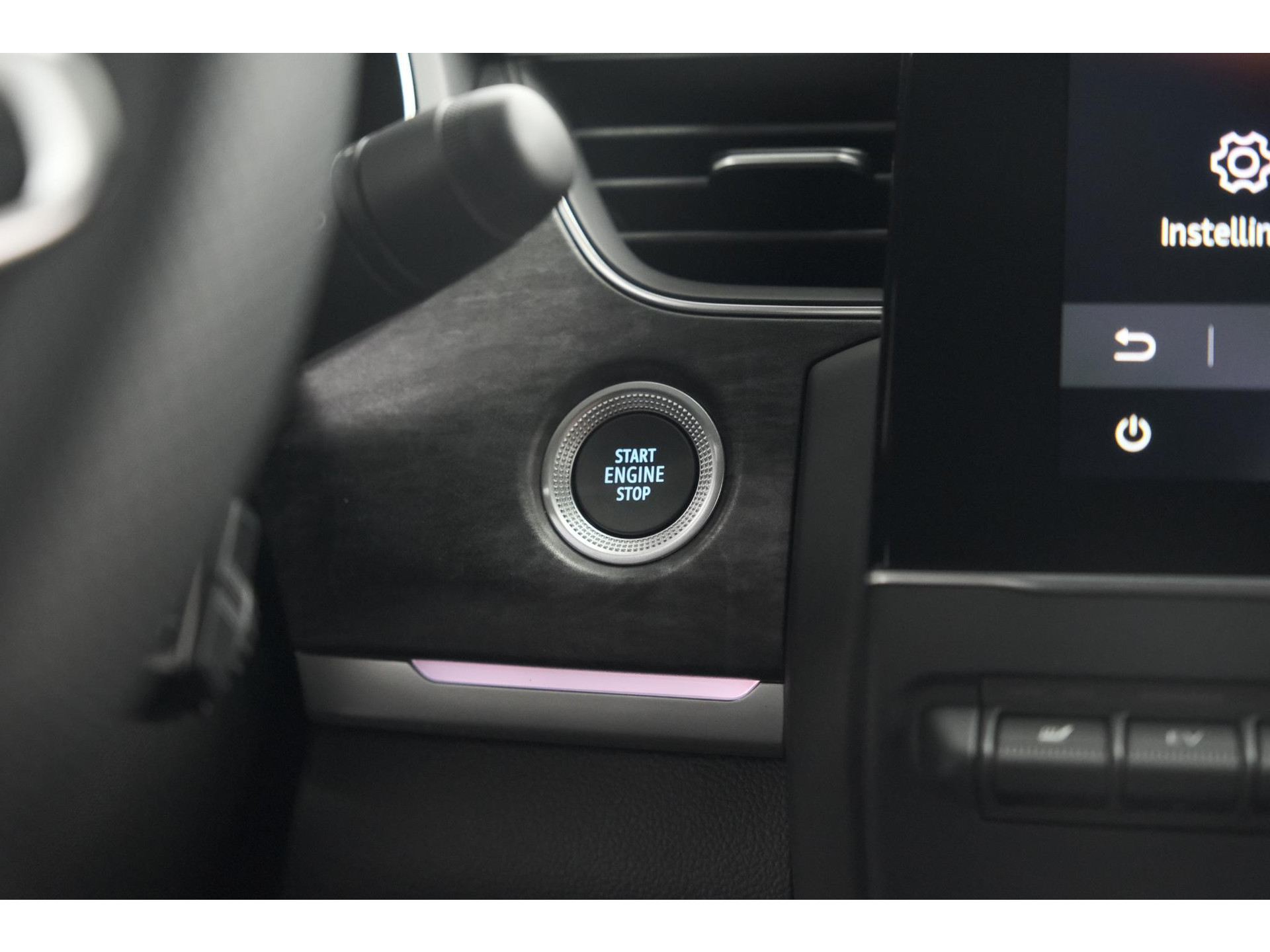 Renault Arkana 1.6 E-Tech hybrid 145 Esprit Alpine | 360 Camera | Adaptieve Cruise Control | Pack Winter | Dodehoekdetectie