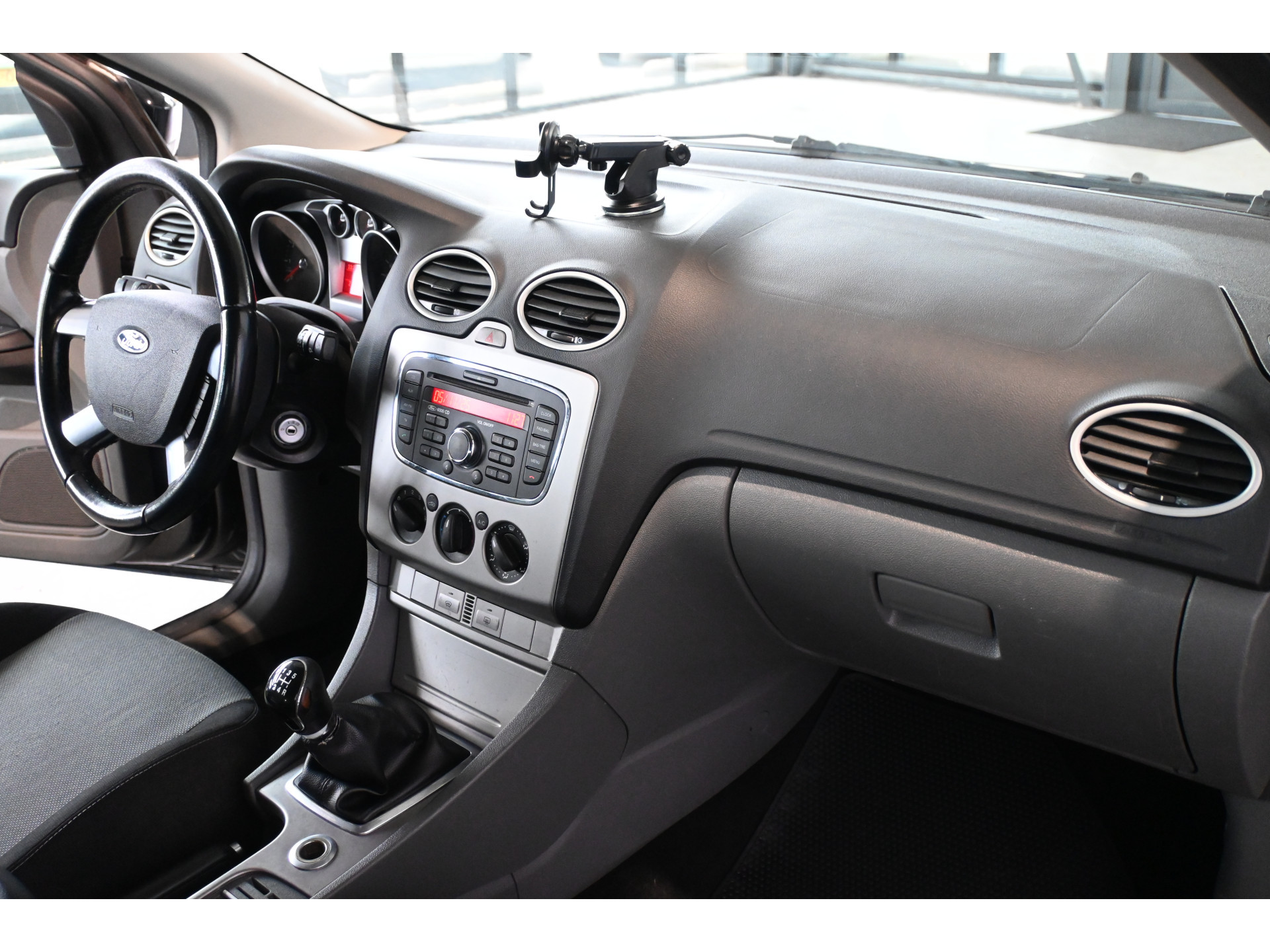 Ford Focus Wagon 1.6 Comfort Airco Cruise control Elektrisch pakket Rijklaarprijs! Inruil Mogelijk!