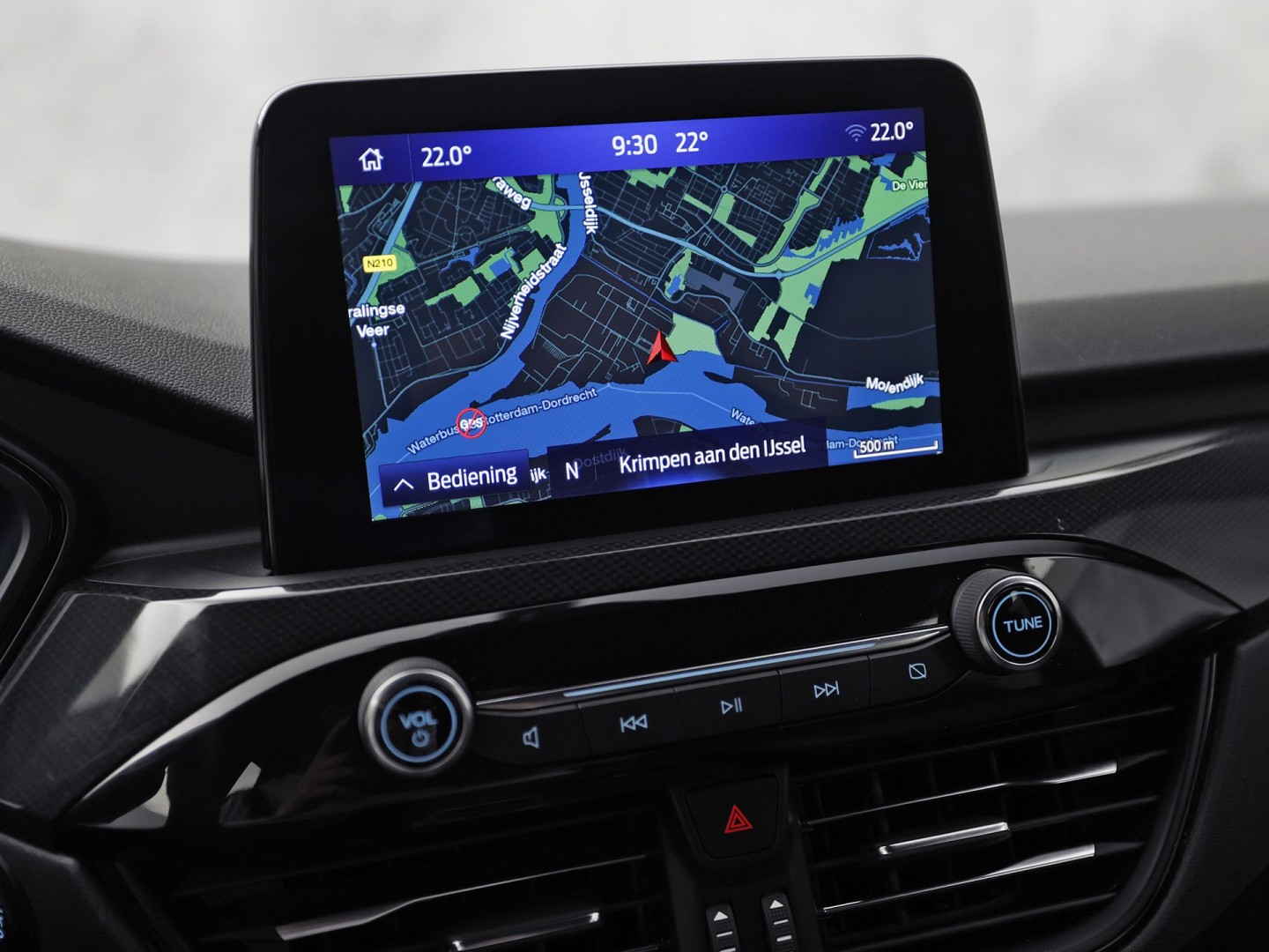 Ford Kuga 2.5 PHEV ST-Line X 225Pk Automaat (VIRTUAL COCKPIT, BANG&OLUFSEN, APPLE CARPLAY, ELEK SPORTSTOELEN, LEDER/ALCANTARA, CAMERA, ELEK ACHTERKLEP, KEYLESS, NIEUWSTAAT)