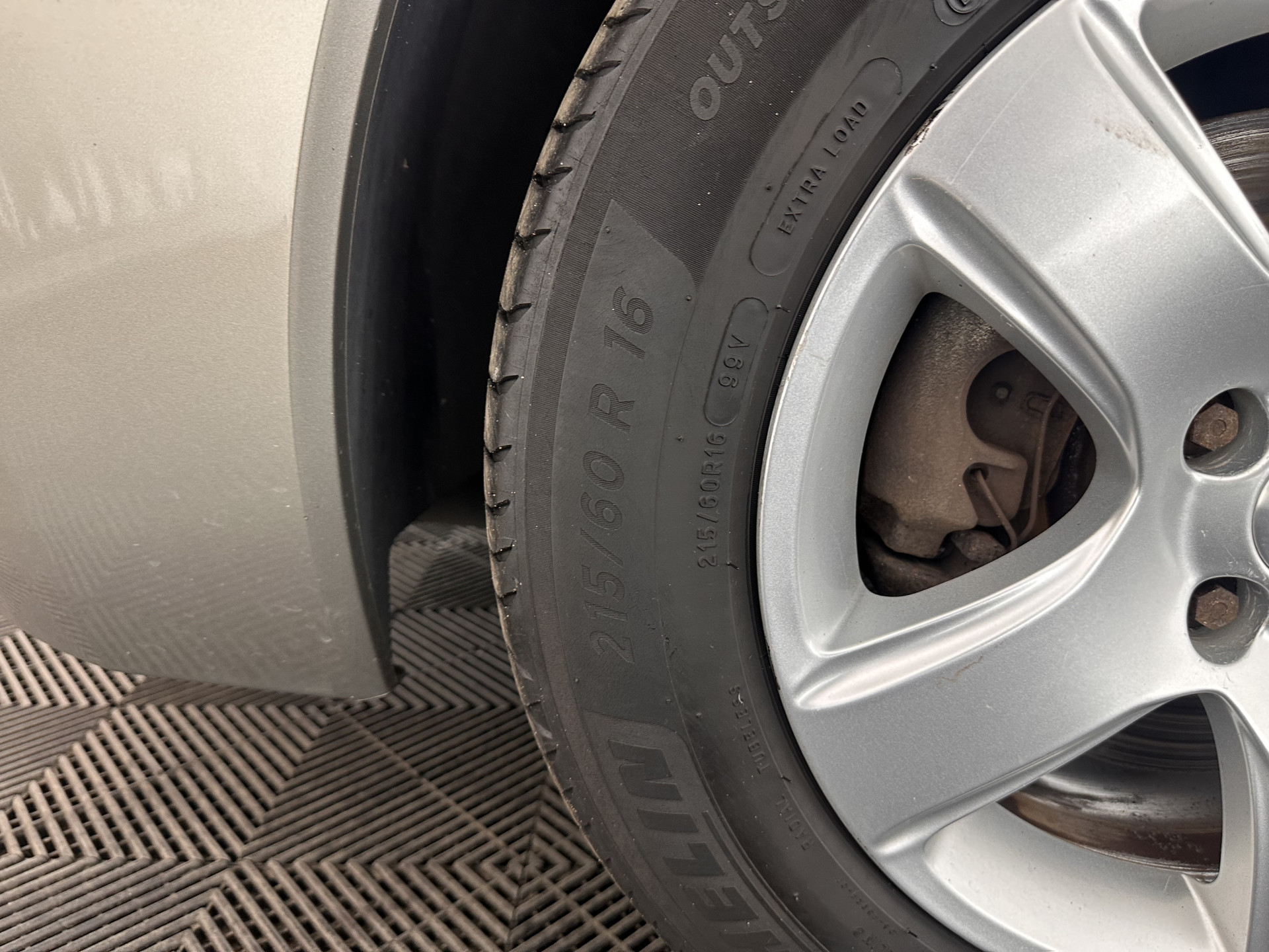 Peugeot 3008 2.0 HDiF HYbrid4 Aut. *NAVI-FULLMAP | COMFORT-SEATS | ECC | SHIFT-PADDLES | PDC | CRUISE | 16''ALU*