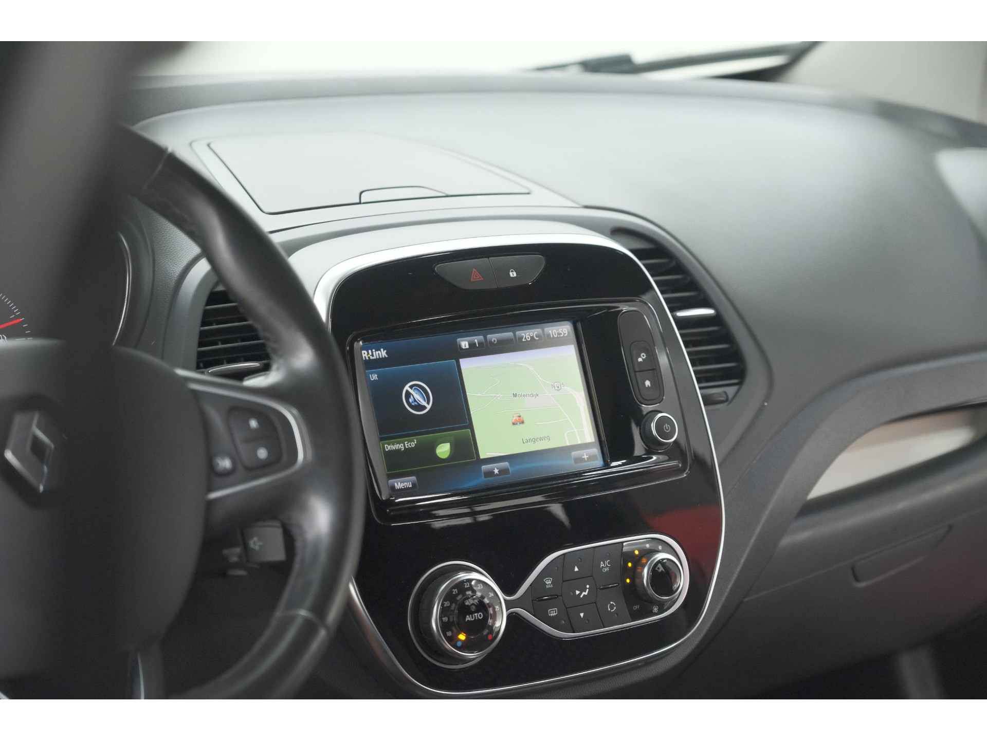 Renault Captur TCe 120 EDC Intens | Trekhaak | Camera | Navigatie | Parkeersensoren