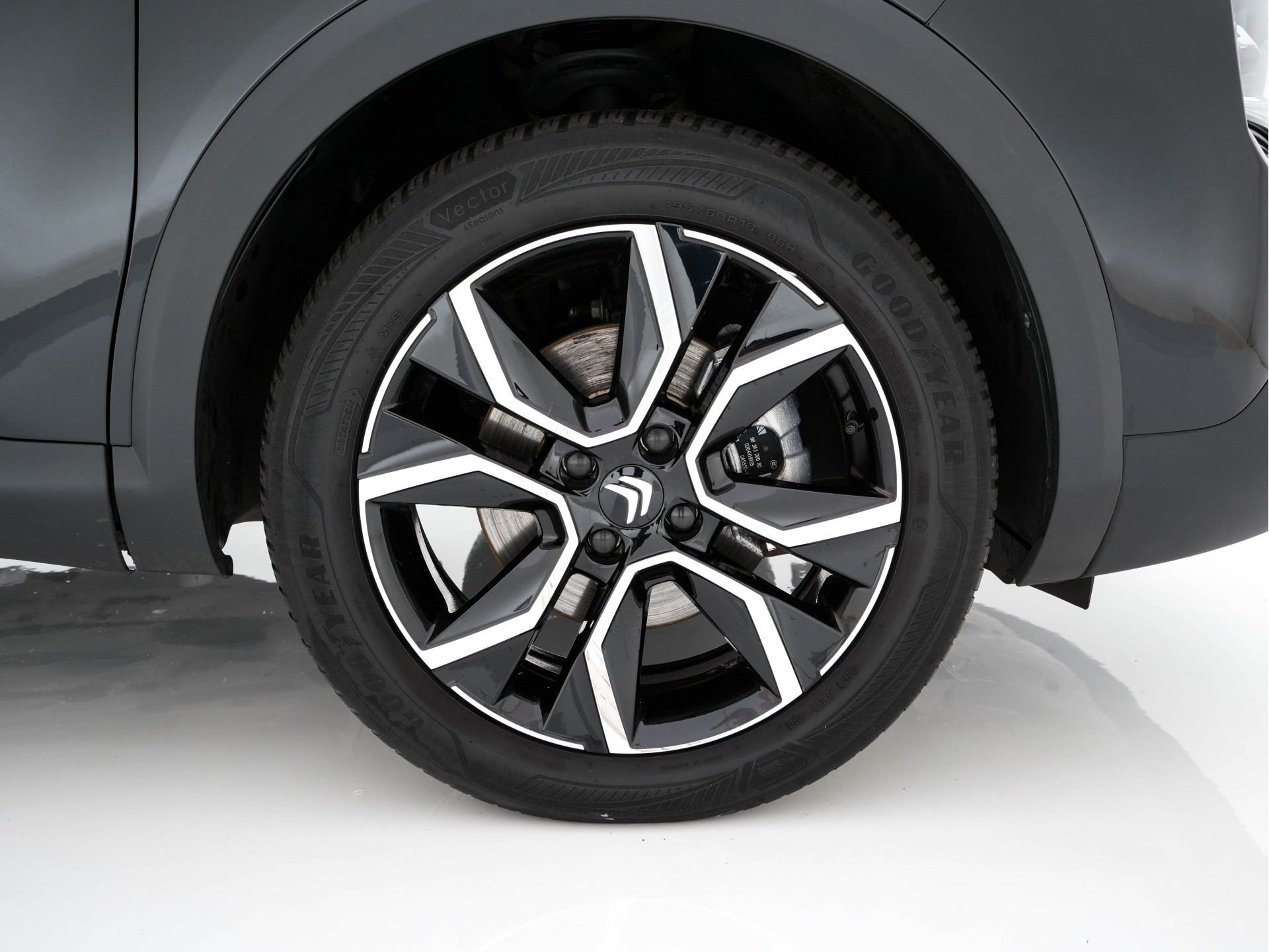 Citroën Ë-C4 X Feel 50 kWh (SOH-100%) AUT.* HEAT-PUMP | CARPLAY | DIGI-COCKPIT | CRUISE | COMFORT-SEATS | 18'' ALU*