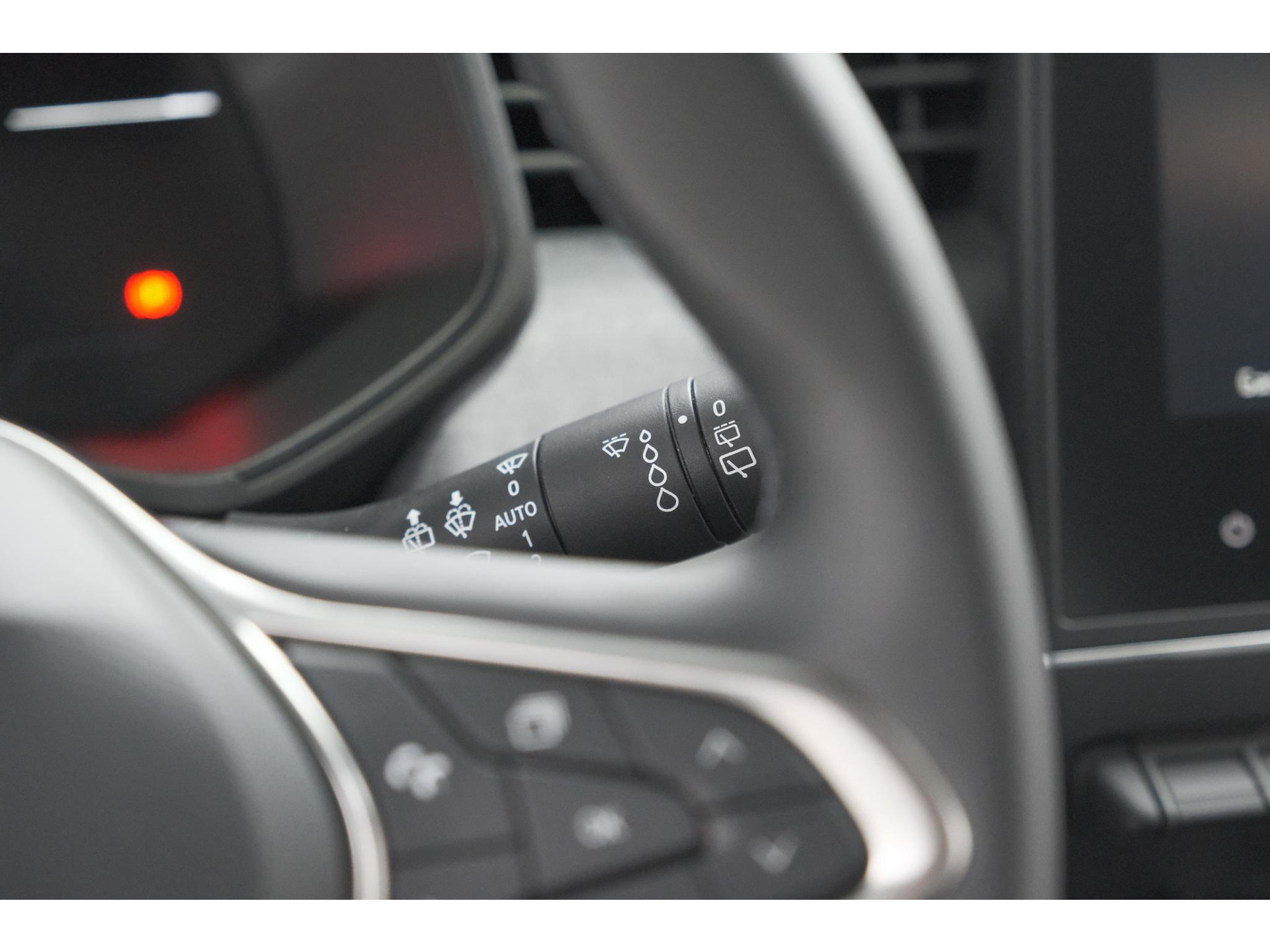 Renault Clio 1.6 E-Tech Full Hybrid 145 Evolution | Apple Carplay | Parkeersensoren | LED | Cruise Control