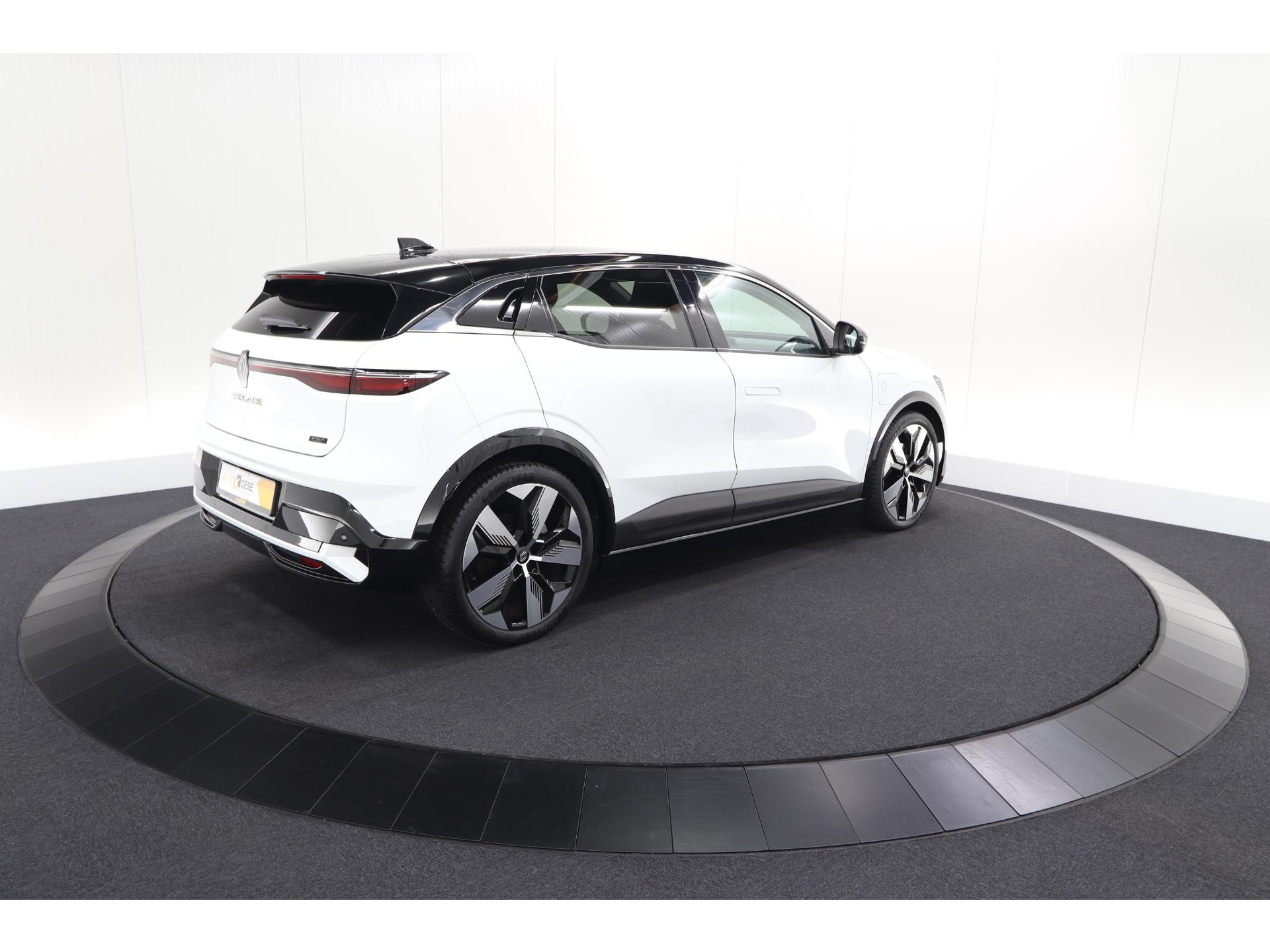 Renault Megane E-Tech EV60 Optimum Charge Techno | 95,4% SOH | Adaptieve Cruise Control | Camera | Apple Carplay