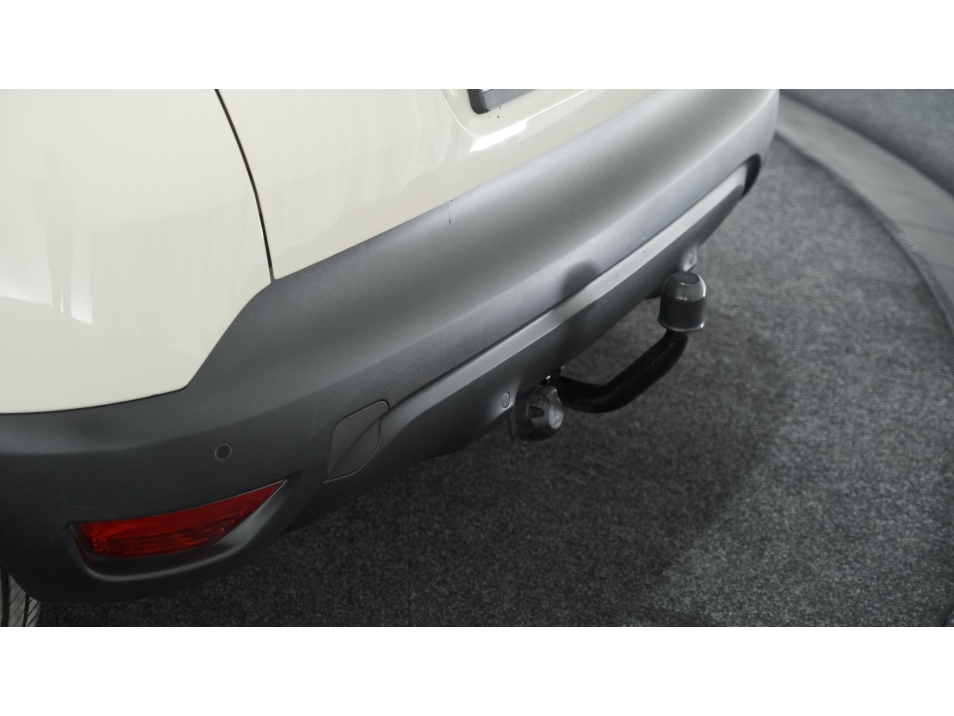 Renault Captur TCe 120 Dynamique | Trekhaak | Camera | R-Link Navigatie | Parkeersensoren