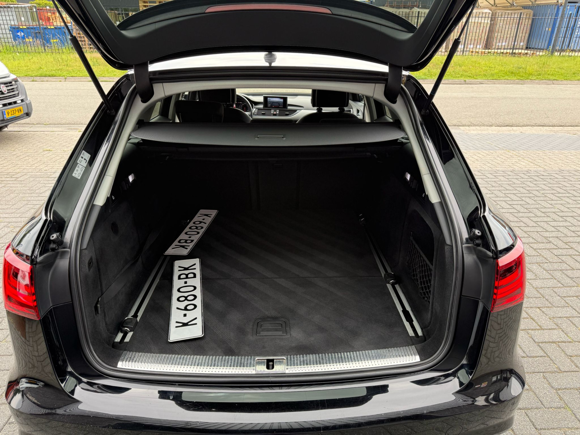 Audi A6 Avant 1.8 TFSI ultra Premium Edition | 1E EIGENAAR | 3/6/12MND GARANTIE | ACC | DODE HOEK | LED | STOEL/STUUR VERWM. | DAB | NAVI | TREKHAAK |