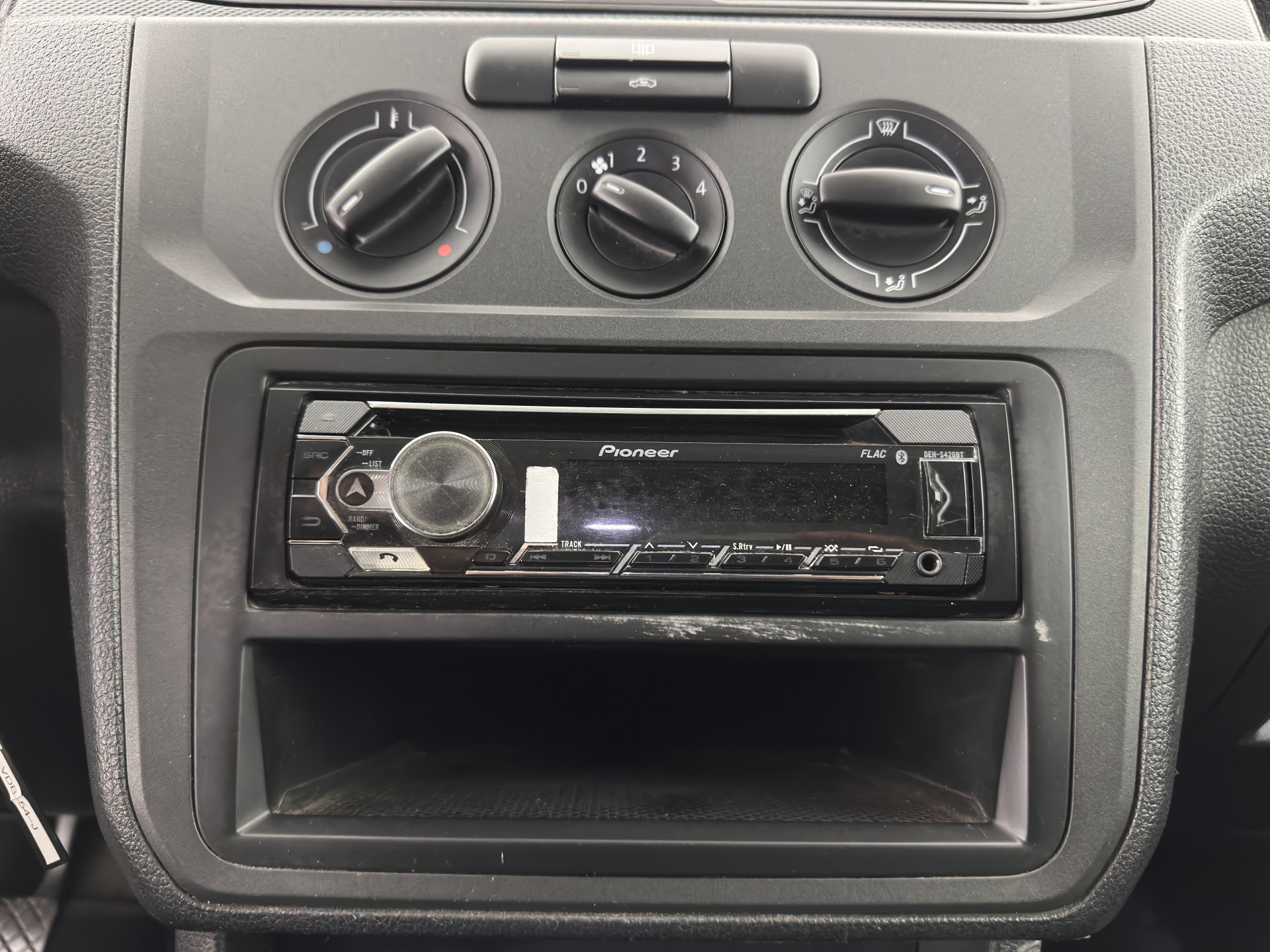 Volkswagen Caddy 1.4 TGI L2H1 EcoFuel Maxi *CRUISE | PDC | COMFORT-SEATS | RADIO-CD/MP3*