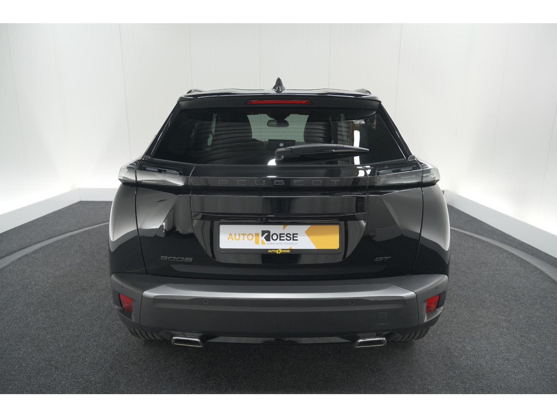 Peugeot 2008 PureTech 130 EAT8 GT | Camera | Parkeersensoren | Apple Carplay