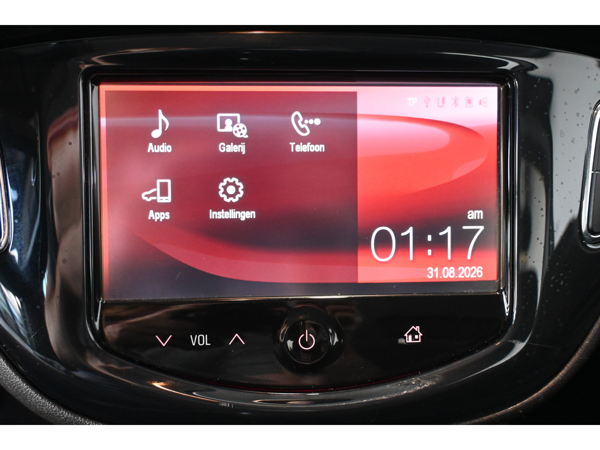 Opel Corsa 1.4 Edition Airco Cruise control Lichtmetaal Elektrisch Pakket Goed Onderhouden! Inruil Mogelijk!