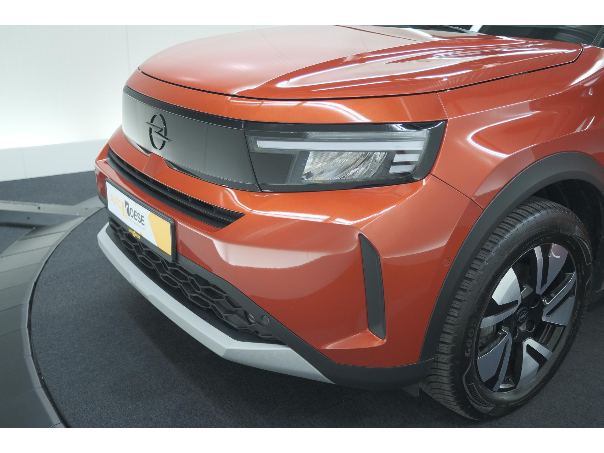 Opel Frontera 1.2 Turbo Hybrid 110 GS | Kanyon Orange | Camera | Dodehoekdetectie | Apple Carplay