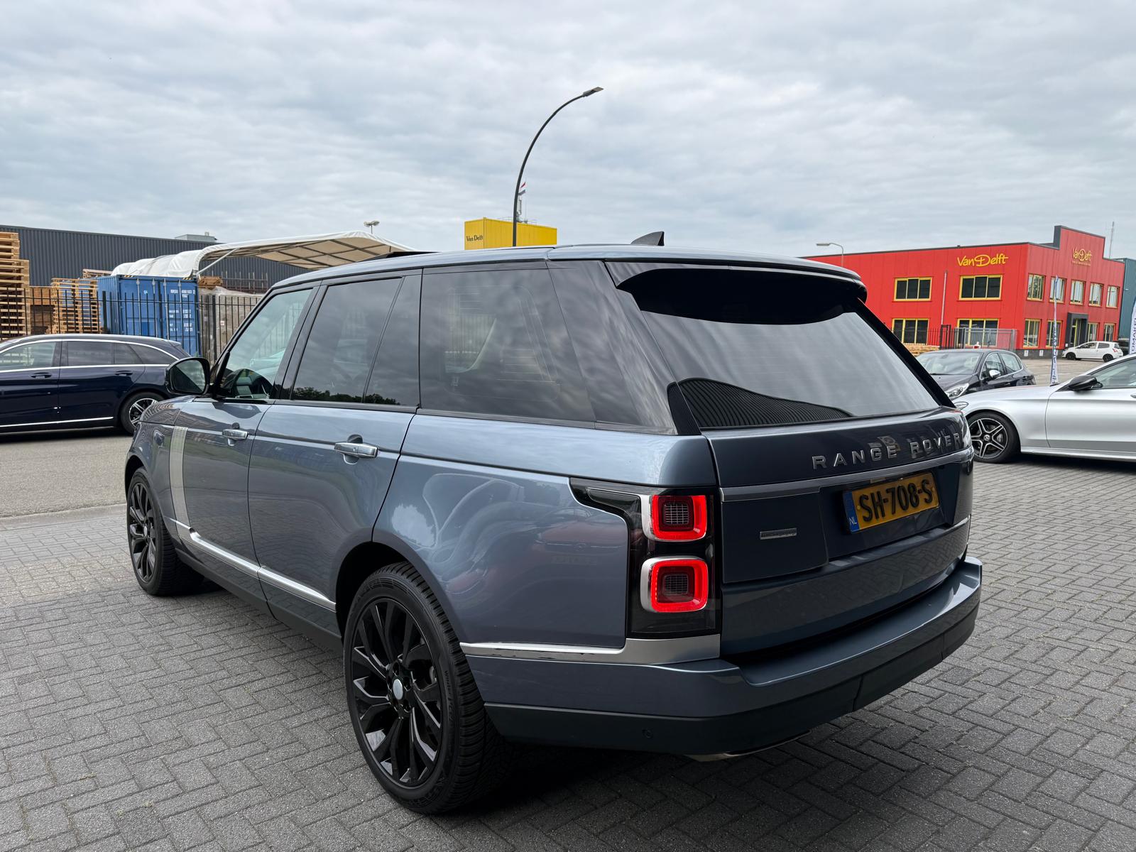Land Rover Range Rover 3.0 TDV6 Autobiography | 3/6/12MND GARANTIE | PANO | SFEER | CARPLAY | NAVI | STOELMASSAGE | ACC | TREKHAAK |