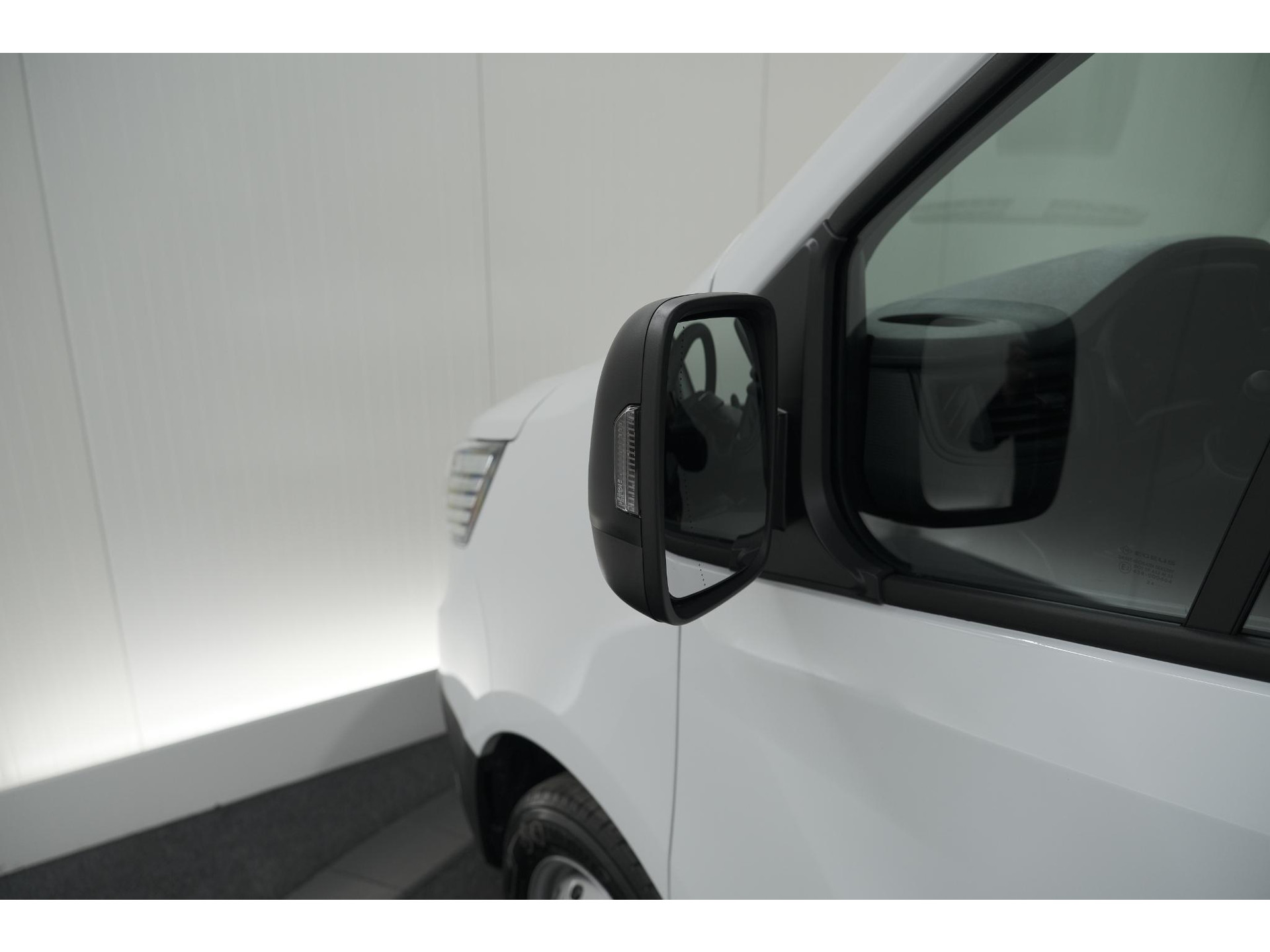Renault Trafic 2.0 Blue dCi 130 T29 L2H1 Advance DC | 6 Zitplaatsen | Camera | Apple Carplay | Navigatie