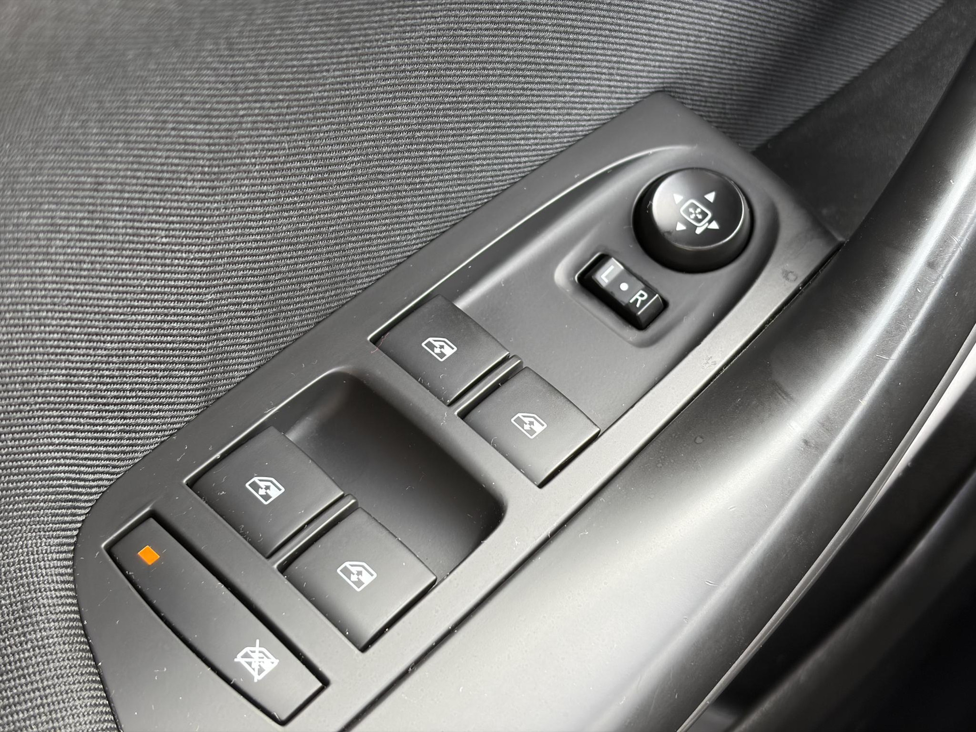 Opel Astra 1.2 Business Edition 147pk l 2e Eigenaar l Trekhaak l Navi l Carplay l 6 Bak l Clima l Cruise l Pdc V+A l Recent beurt gehad l Lm velgen l N.A.P l Apk tot 07-2028