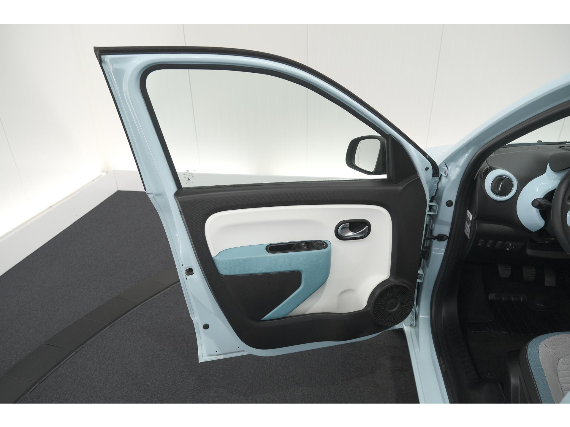 Renault Twingo 1.0 SCe Dynamique | Cruise control | LMV | Climate Control