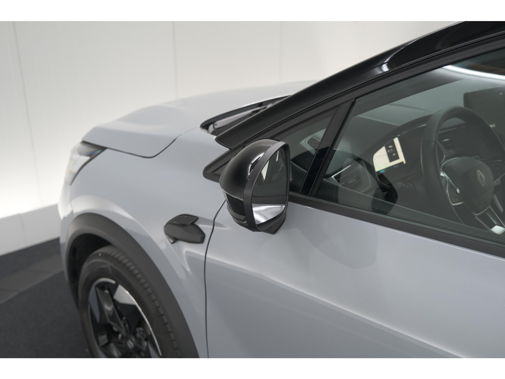 Renault Captur 1.8 E-Tech full hybrid 160 techno | Camera | Adaptieve Cruise Control | Navigatie