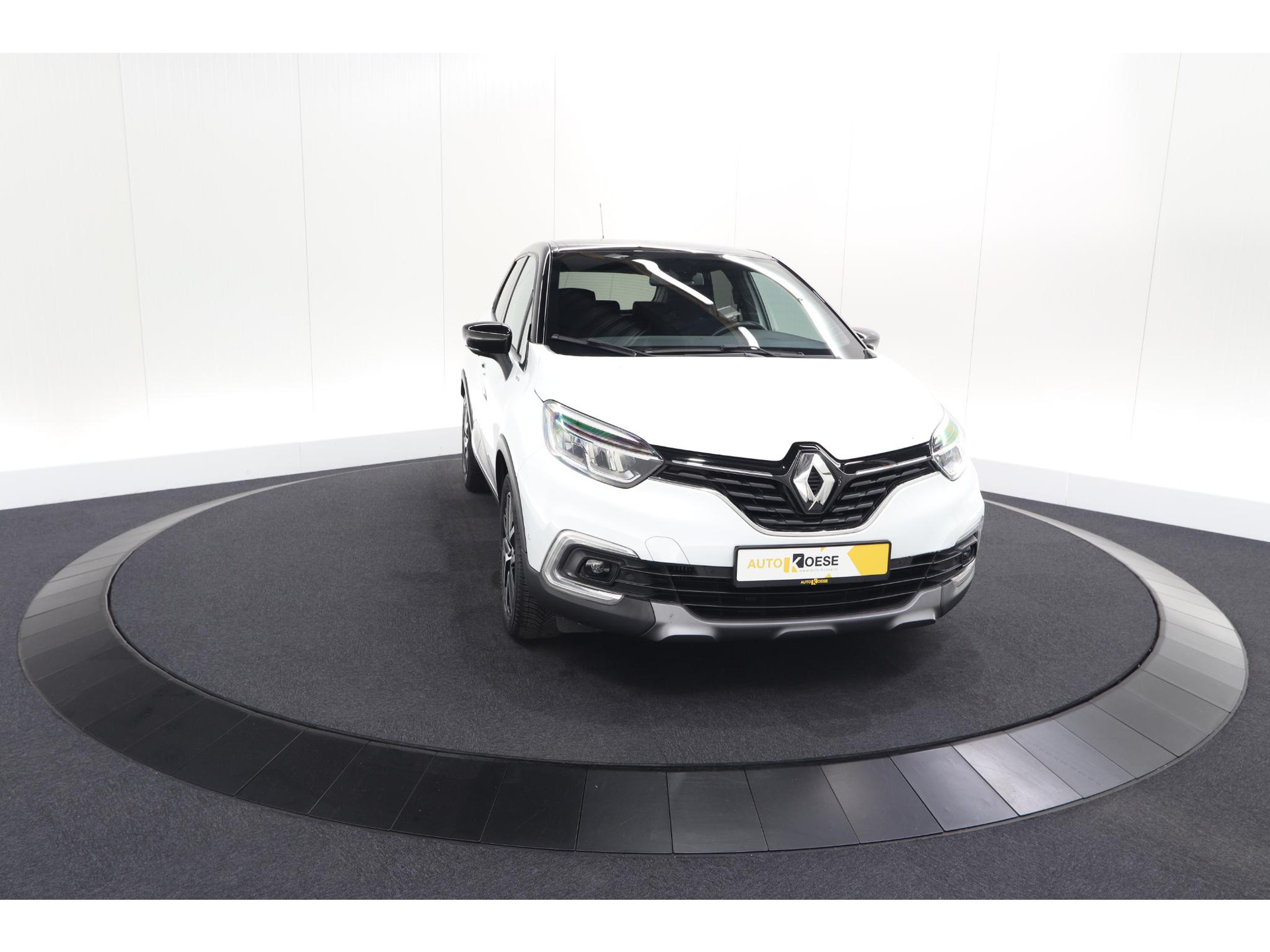 Renault Captur TCe 150 EDC S-Version | Trekhaak| Camera | Dodehoekdetectie | Navigatie