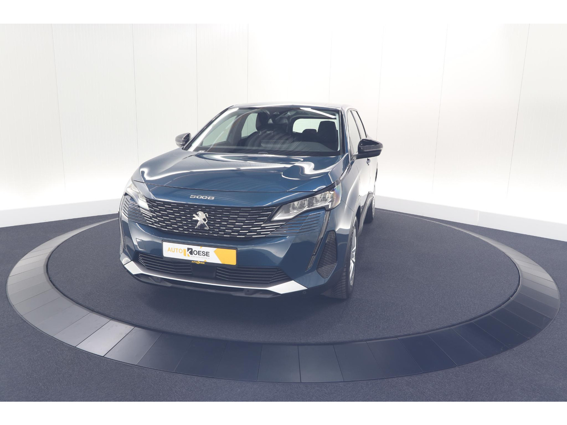 Peugeot 5008 PureTech 130 EAT8 Active Pack | 7 Zitplaatsen | Apple Carplay | Parkeersensoren | Navigatie