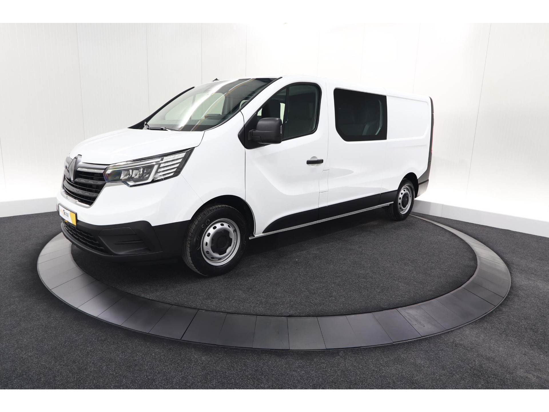 Renault Trafic 2.0 Blue dCi 130 T29 L2H1 Advance DC | 6 Zitplaatsen | Camera | Apple Carplay | Navigatie
