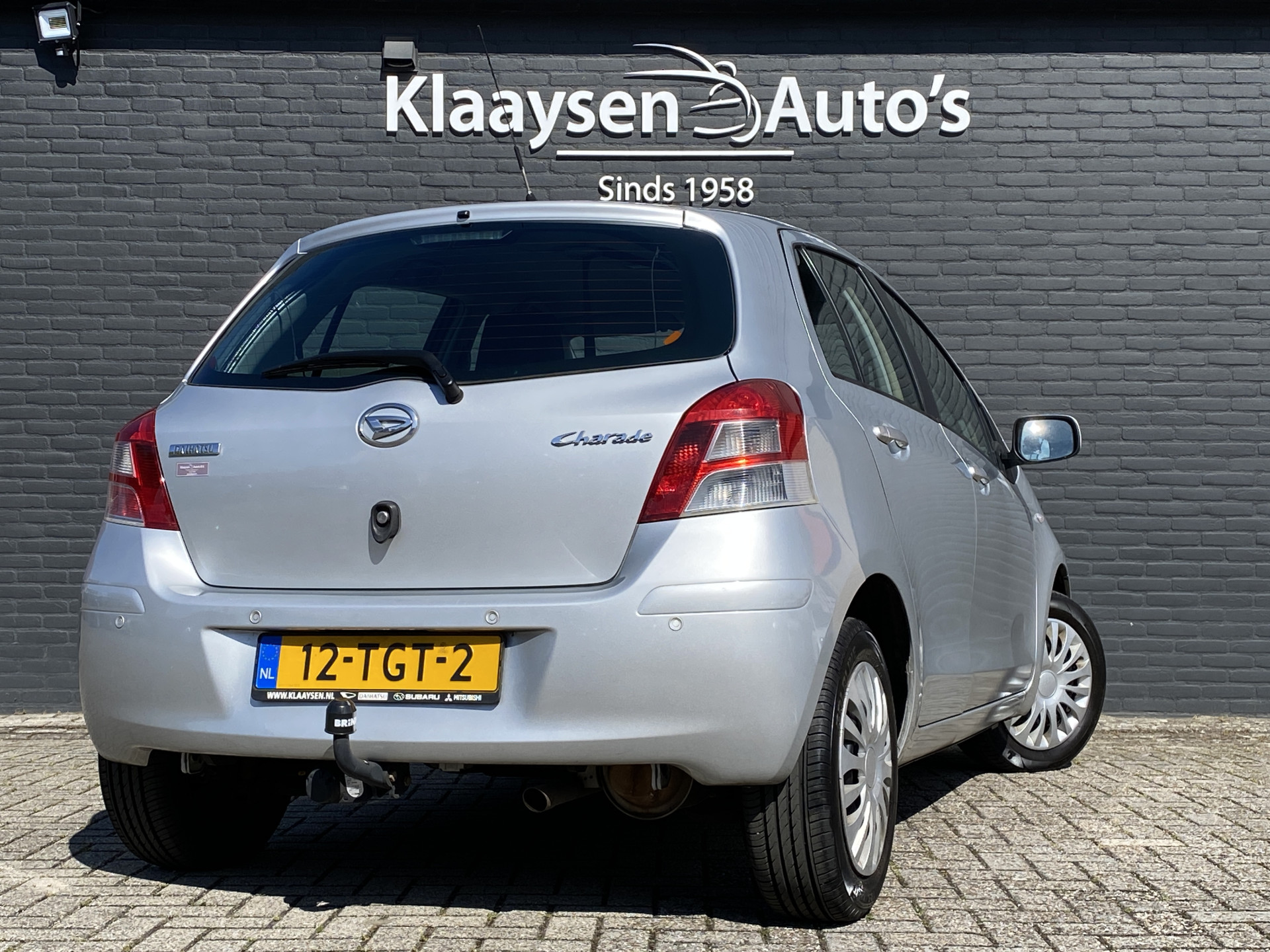 Daihatsu Charade 1.3 City AUT. | dealer onderhouden | airco | trekhaak | parkeersensoren | schuifbank | elektrisch pakket