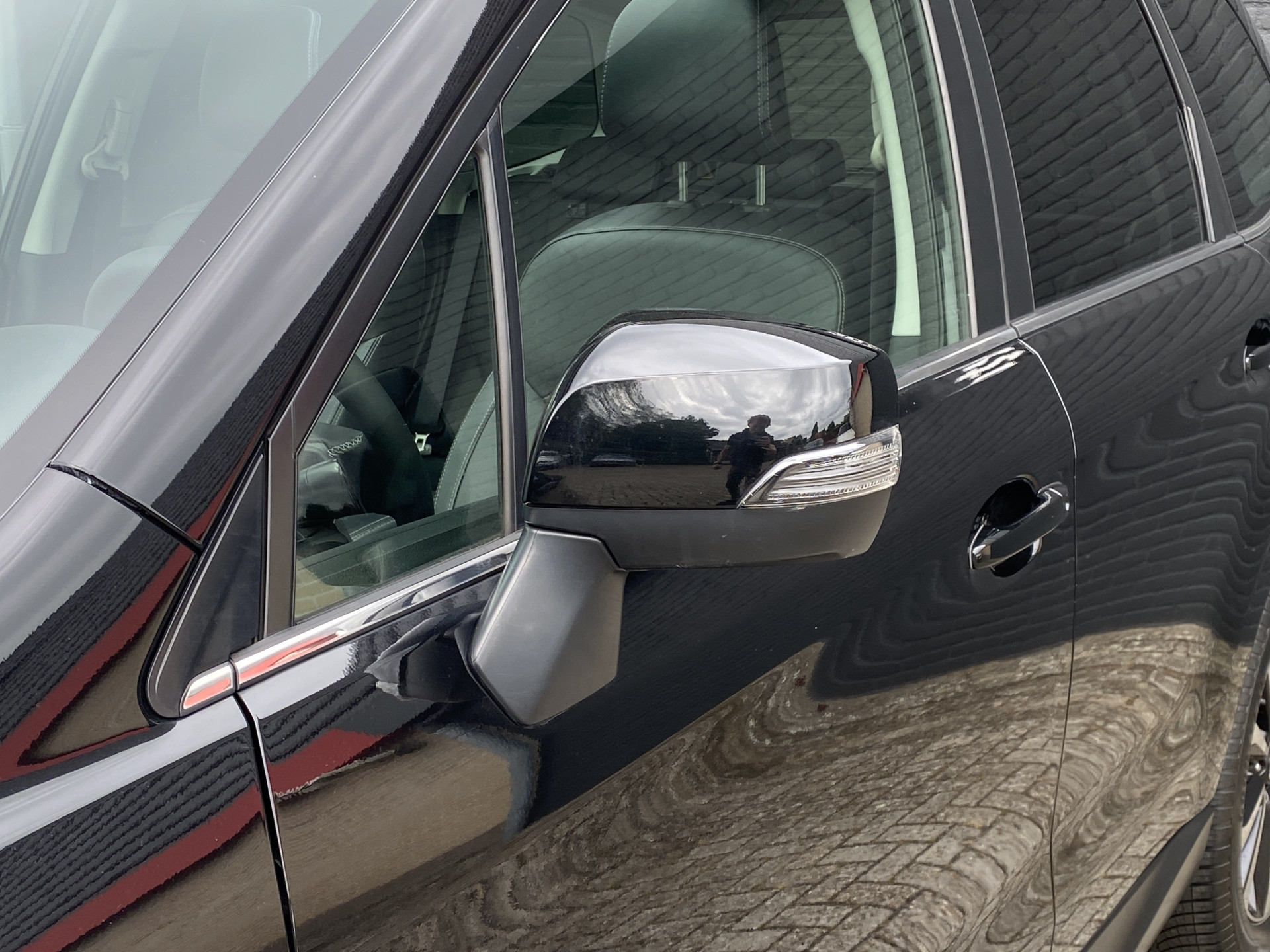 Subaru Forester 2.0 AWD Premium 150 pk AUT. | 1e eigenaar | dealer onderhouden | navigatie | leder interieur | panoramadak | keyless