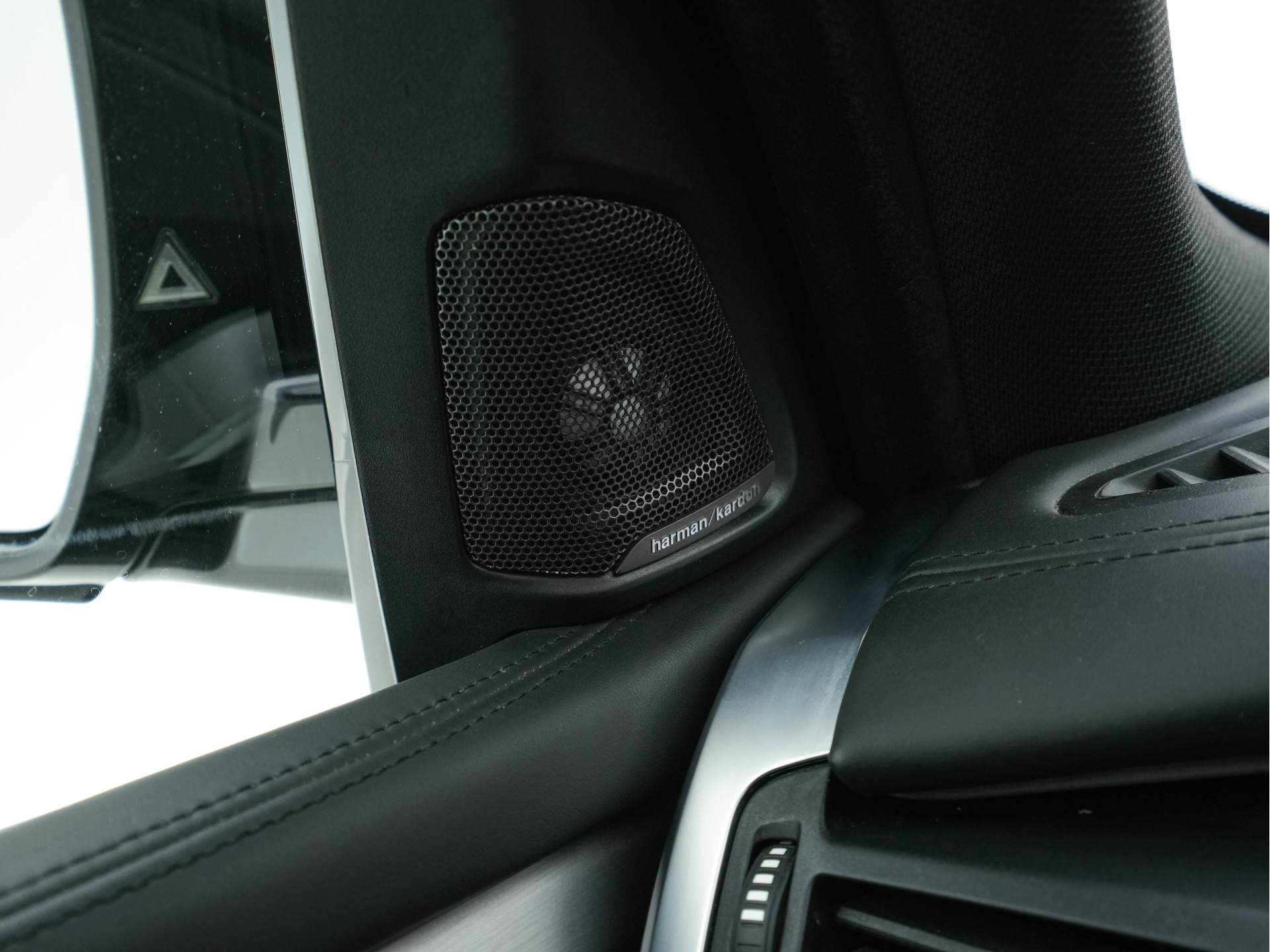 BMW X5 xDrive30d High Executive M-Sportpack Aut. *PANO | LUXURY-LEATHER | FULL-LED | HARMAN/KARDON-SURROUND | HEAD-UP | MEMORY-PACK | DIGI-COCKPIT | KEYLESS | CAMERA | NAVI-FULLMAP | AMBIENT-LIGHT | HEATED-COMFORT-SEATS | SHIFT-PADDLES