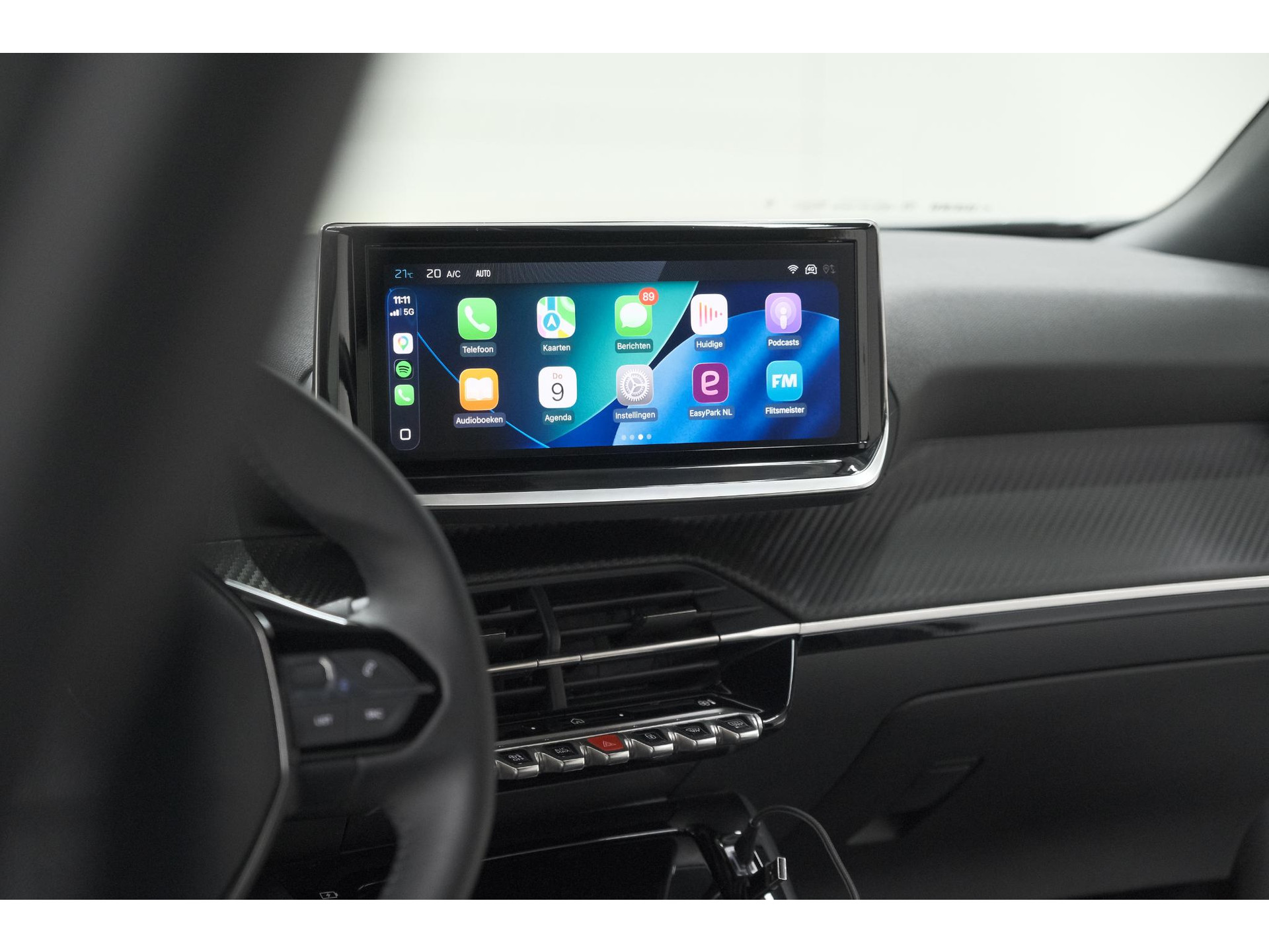 Peugeot 2008 PureTech 100 Allure | Apple Carplay | Parkeersensoren | Climate Control | Cruise Control
