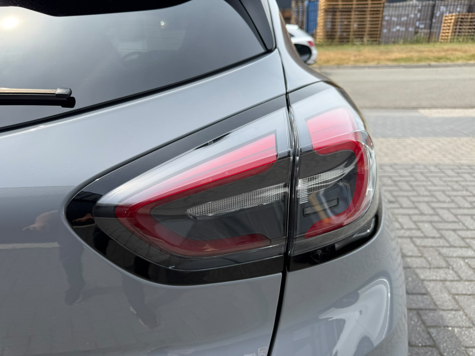 Ford Puma 1.0 EcoBoost Hybrid ST-X | AUTOMAAT | PANO DAK | 3/6/12 MND GARANTIE | NAVI | ACC | PDC | LANE ASSIST |