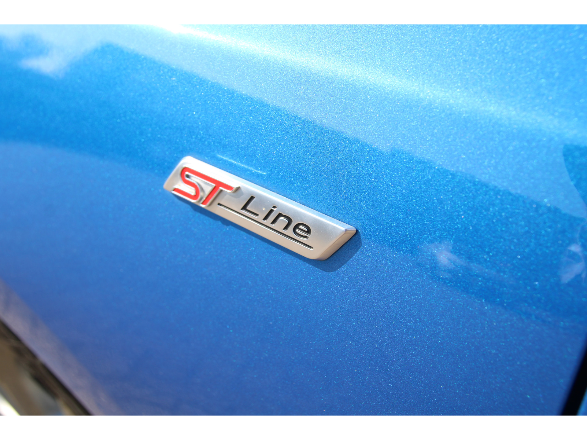 Ford Focus Wagon 1.0 EcoBoost 125 PK Hybrid ST Line WINTER PACK |  GROOT NAVIGATIE | CAMERA