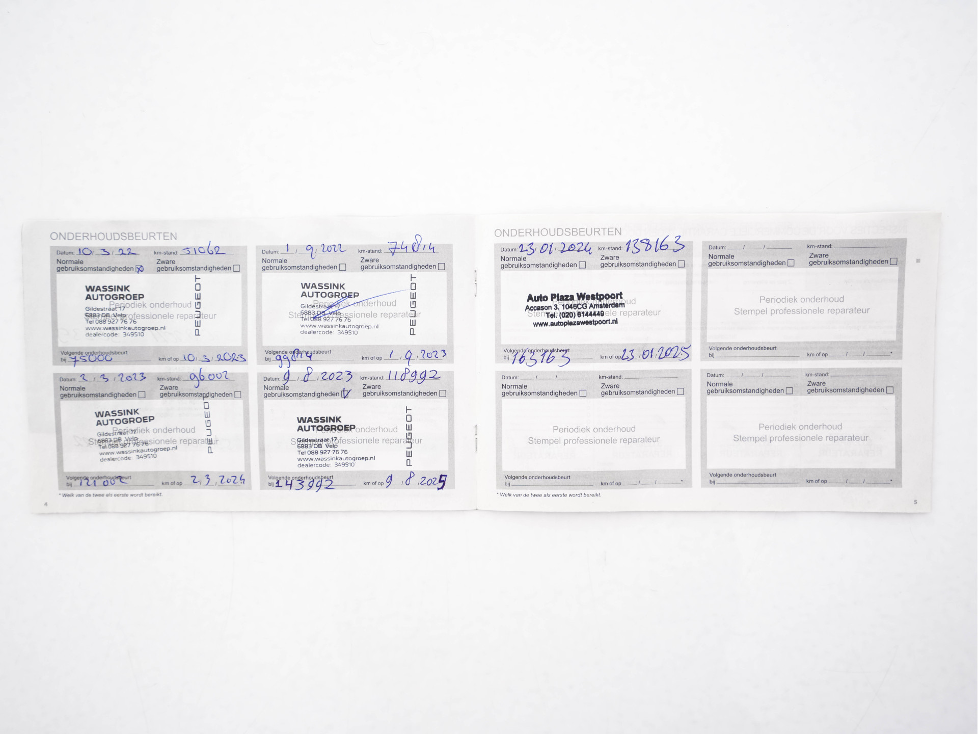 Peugeot e-2008 EV Allure 50 kWh [ 3-Fase ] {SOH-84%} (INCL-BTW) *PANO | LEATHER-FABRIC | FULL-LED | SPORT-SEATS | DIGI-COCKPIT | CAMERA | KEYLESS | PRIVACY-GLASS | DAB+ | NAVI-FULLMAP | ECC | CARPLAY | LANE-ASSIST | PDC | CRUISE | 17''ALU*