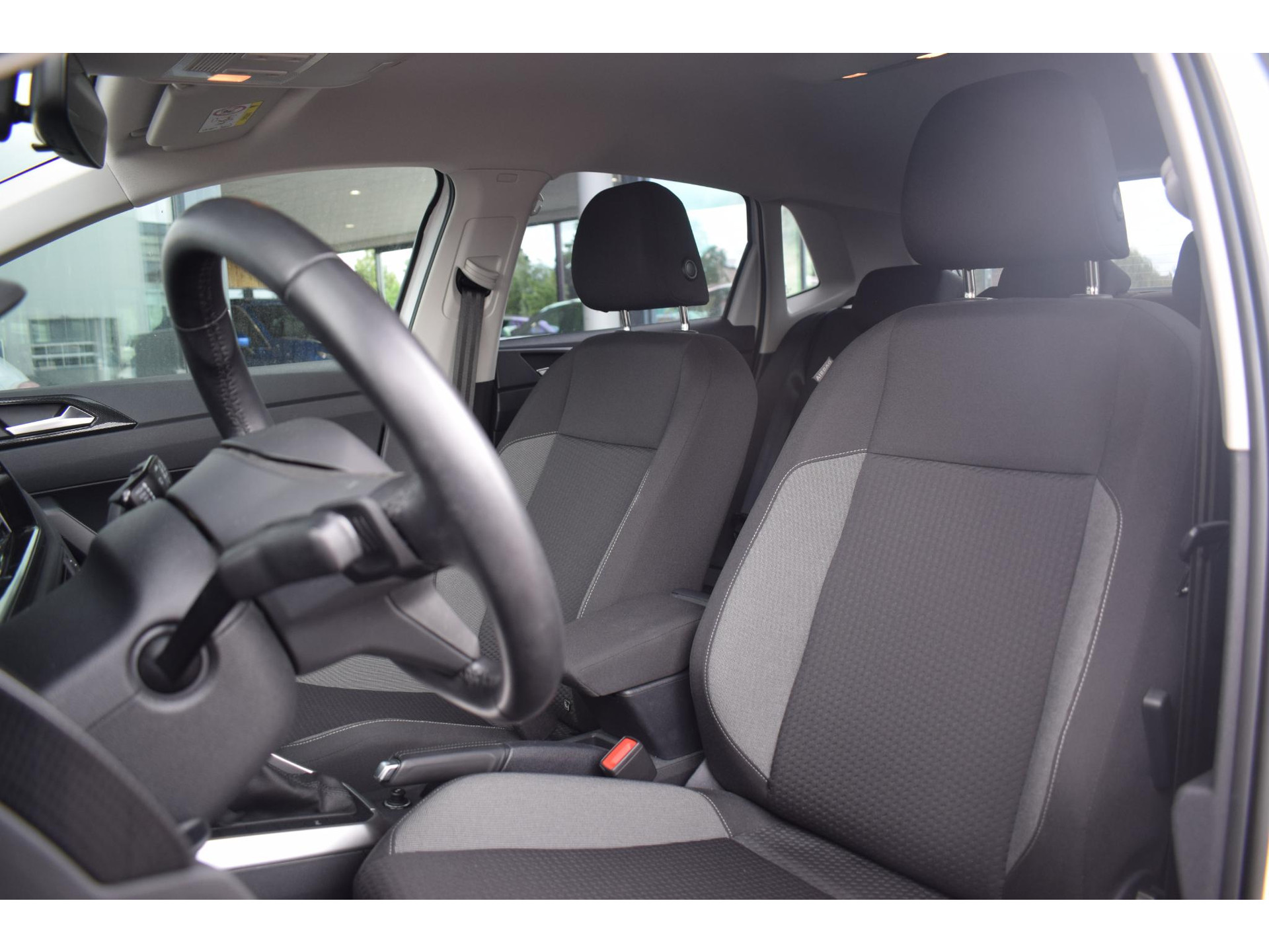 Volkswagen Polo 1.0 TSI Life Business | Automaat | CarPlay | Stoelverw. | Camera