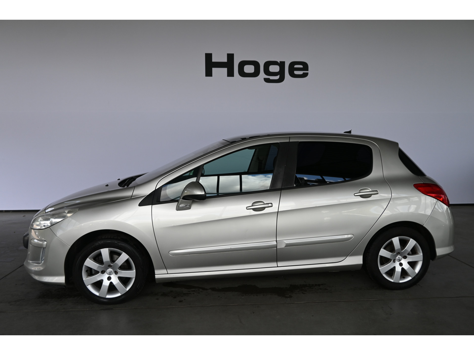 Peugeot 308 1.6 THP XT Airco Panoramadak Cruise Control LEES TEKST! Inruil Mogelijk!