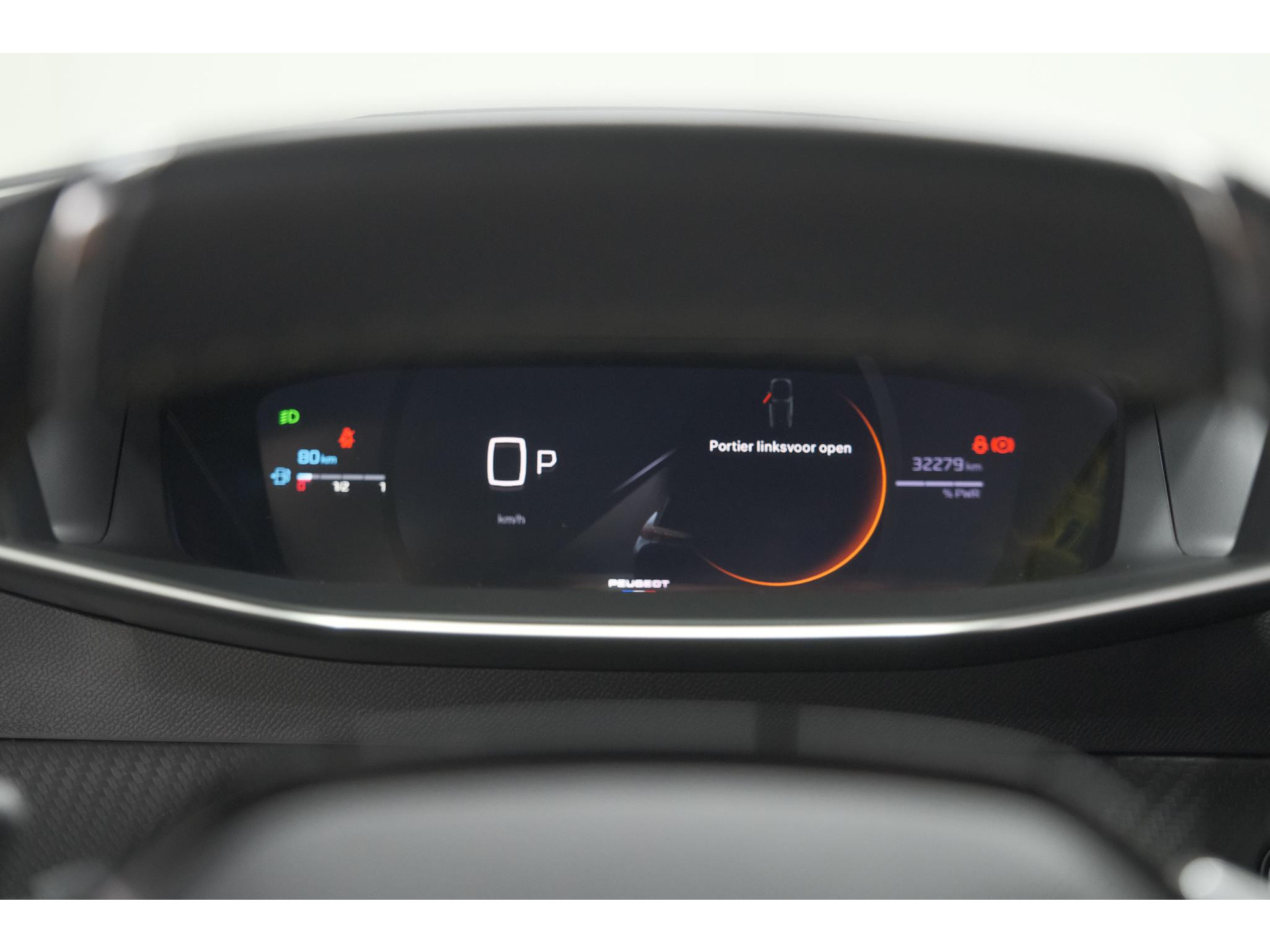Peugeot 2008 1.2 Hybrid 145 GT | Camera | Apple Carplay | Parkeersensoren