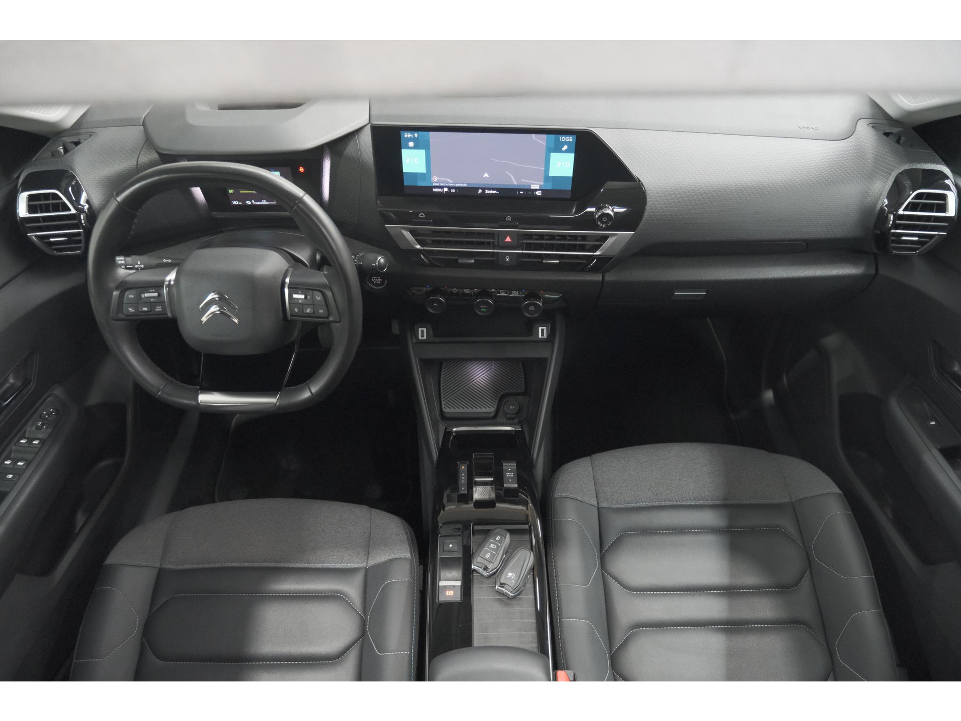 Citroen Ë-C4 Shine 50 kWh | Elektrisch Panoramadak | Camera | Adaptieve Cruise Control