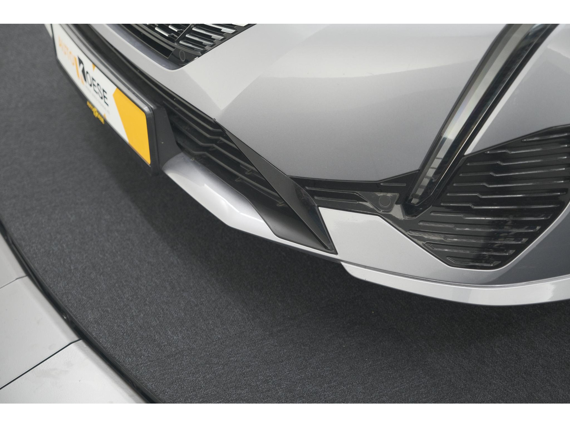 Peugeot 308 SW 1.2 Hybrid 136 e-DCS6 GT | Camera | Adaptieve Cruise Control | Apple Carplay