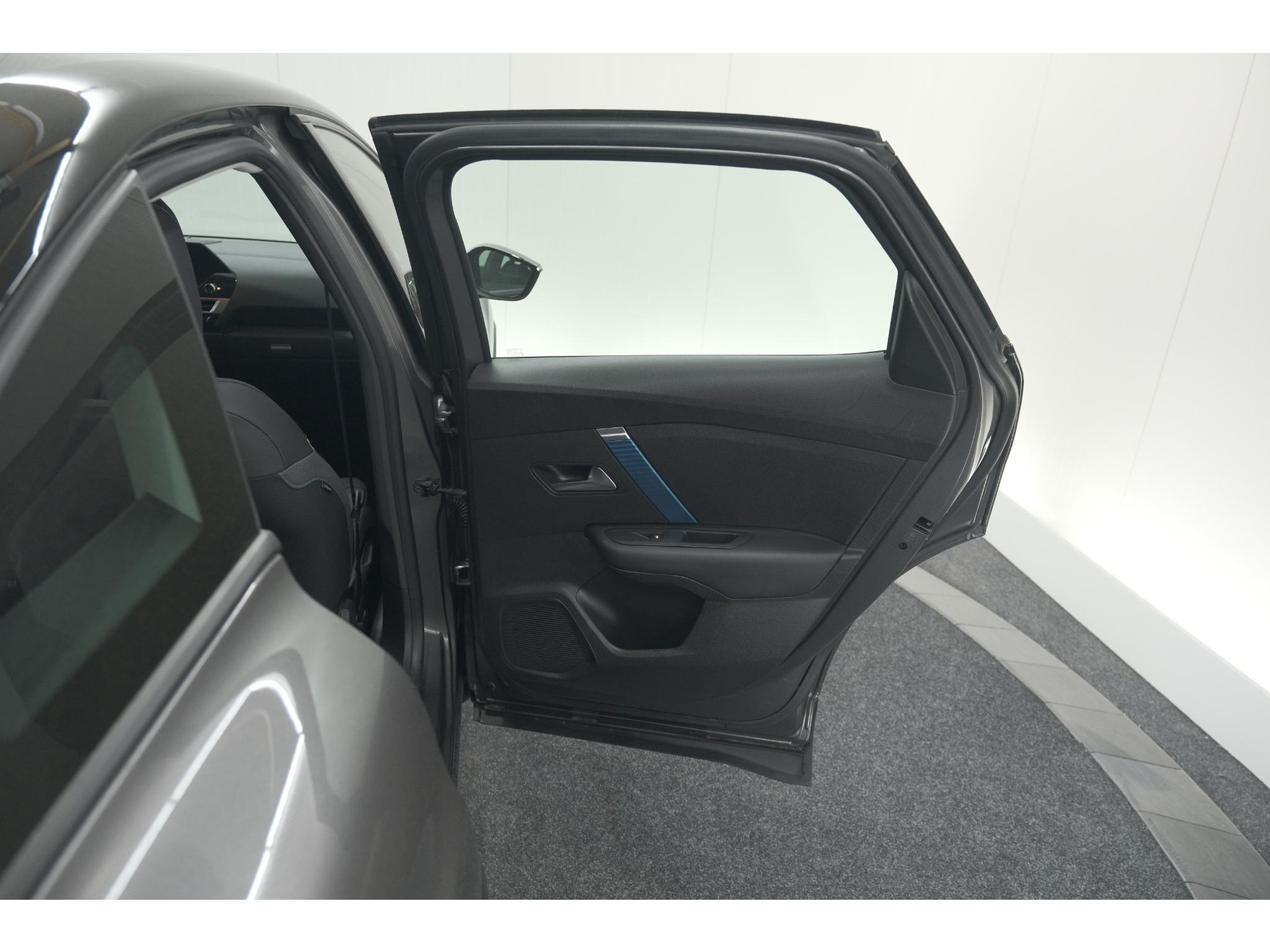 Citroen Ë-C4 Feel Pack 50 kWh | Camera | Navigatie | Parkeersensoren | Stoelverwarming