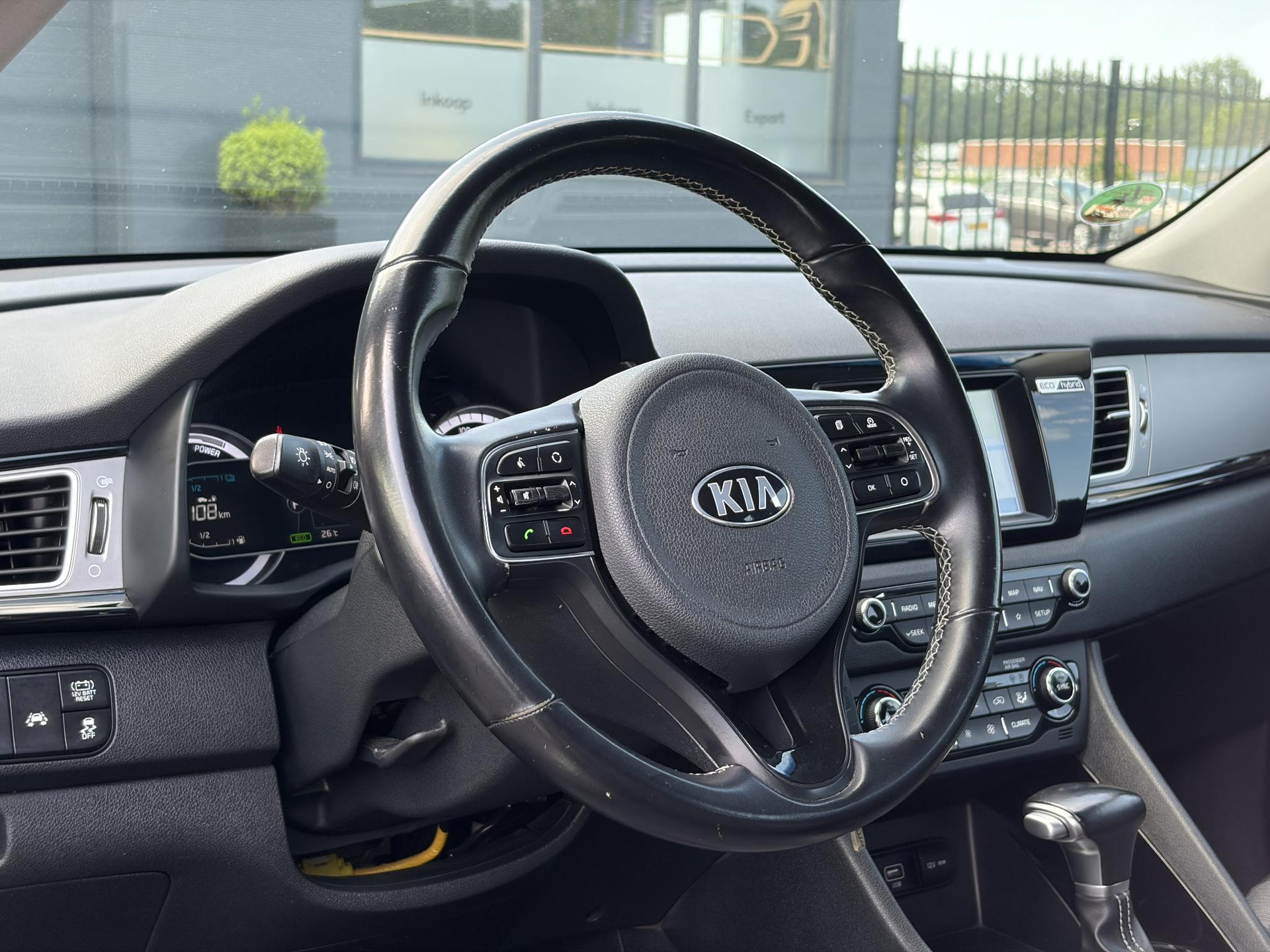 Kia Niro 1.6 GDi Hybrid DynamicLine SOH %100,Carplay,142pk,Camera,Navi,Clima,Cruise,Pdc,Rijstrooksensor,Halfleder,N.A.P,Apk tot 11-2026