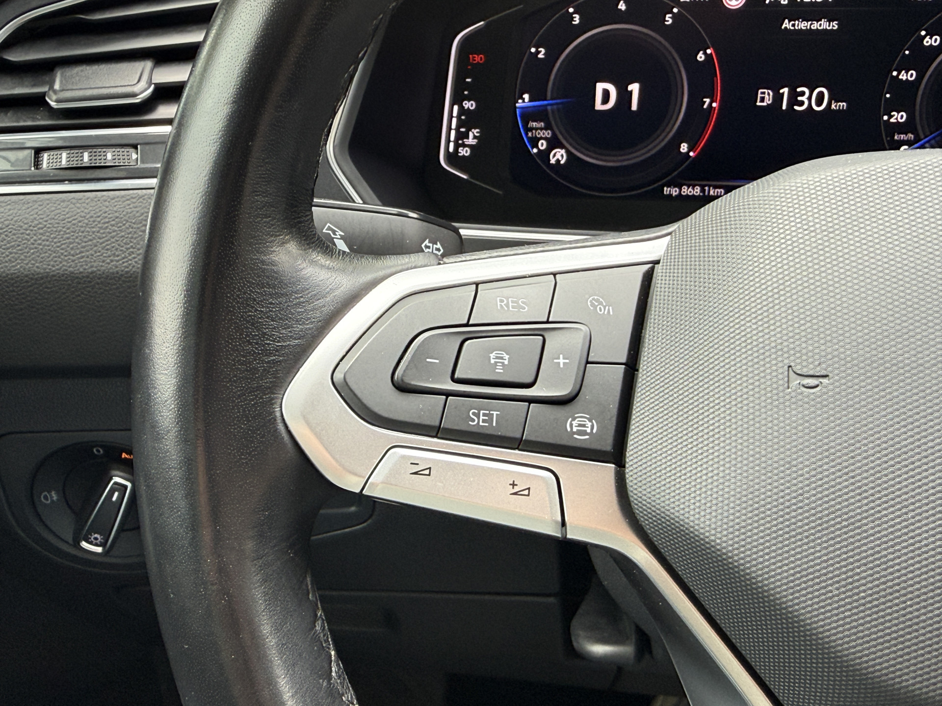 Volkswagen Tiguan Allspace 1.5 TSI Life Business 7p. | Massagestoel | Trekhaak | Camera | Stoel/Stuurverwarming | Carplay | Adaptive cruise
