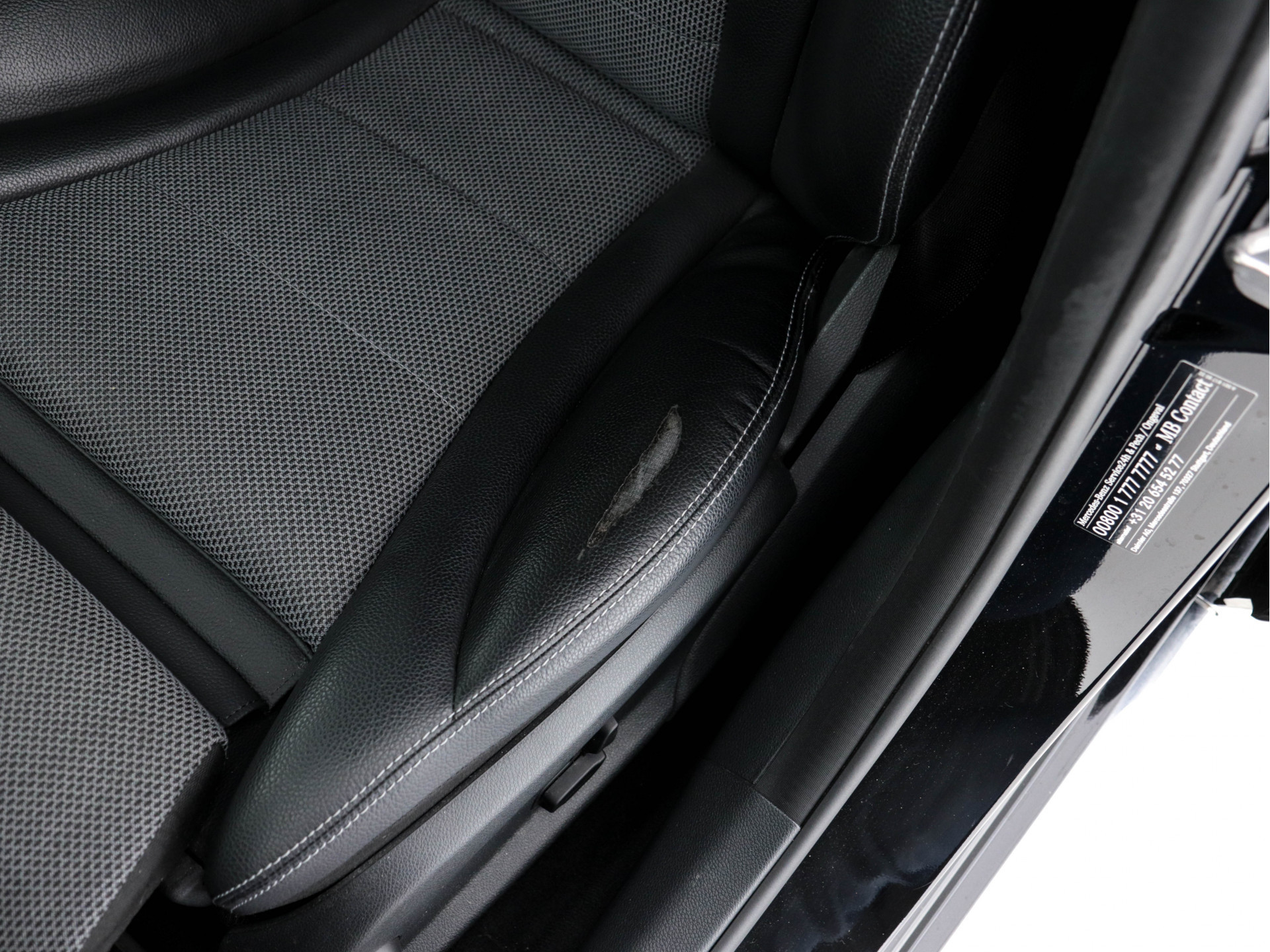 Mercedes-Benz C-klasse Estate 350 e Avantgarde (HYBRID ACCU DEFECT) (INCL-BTW ) Aut *NAVI-FULLMAP | FULL-LED | LEATHER-FABRIC | CAMERA | AIRMATIC | ECC | PDC | CRUISE | HEATED-SPORTSEATS | SHIFT-PADDLES |  17"ALU*