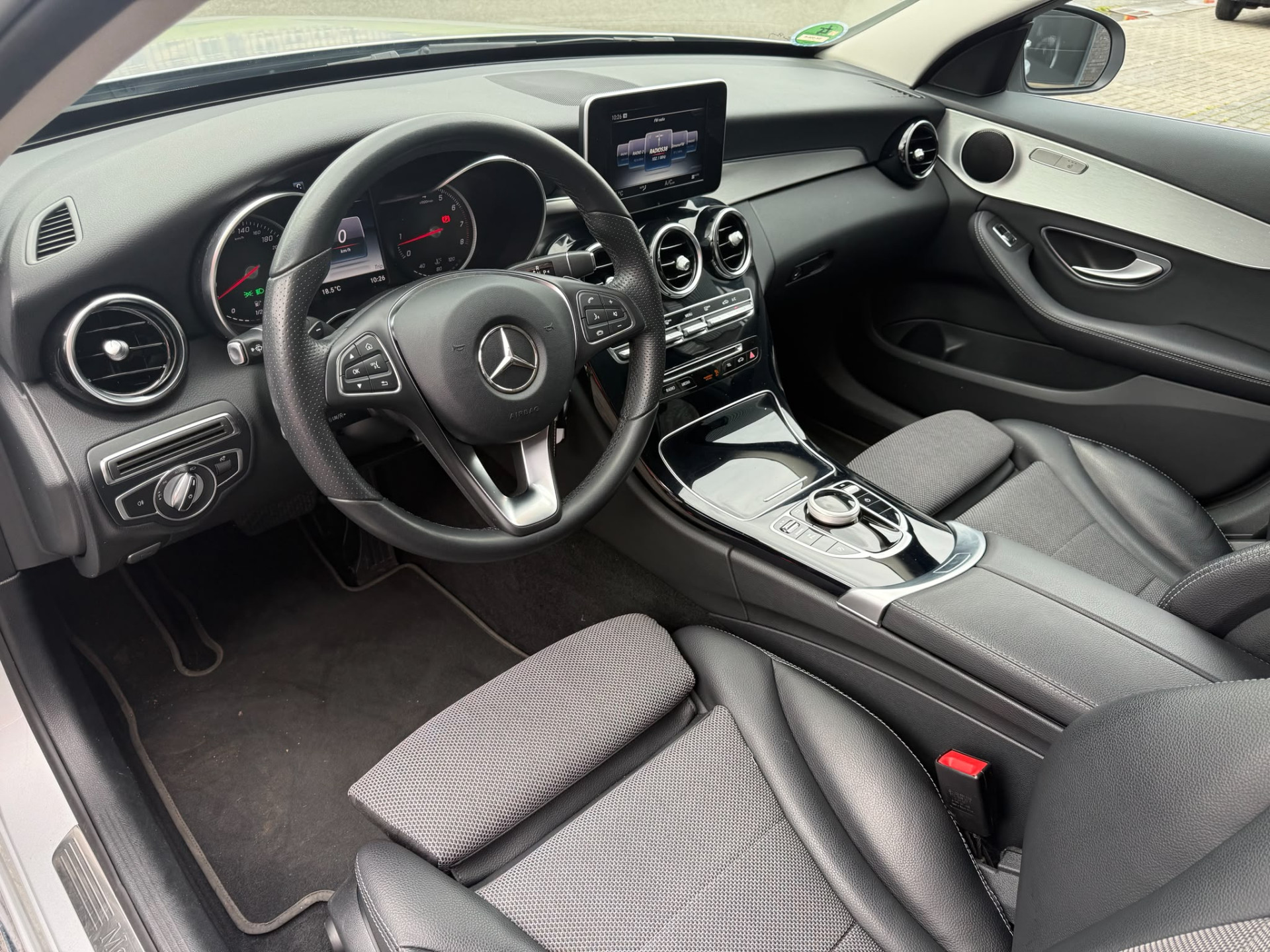 Mercedes-Benz C-klasse 180 Business Solution | 2E EIGENAAR |3/6/12MND GARANTIE | AUTOMAAT | CRUISE | LED | CAMERA | STOELVERW. | NAVI |