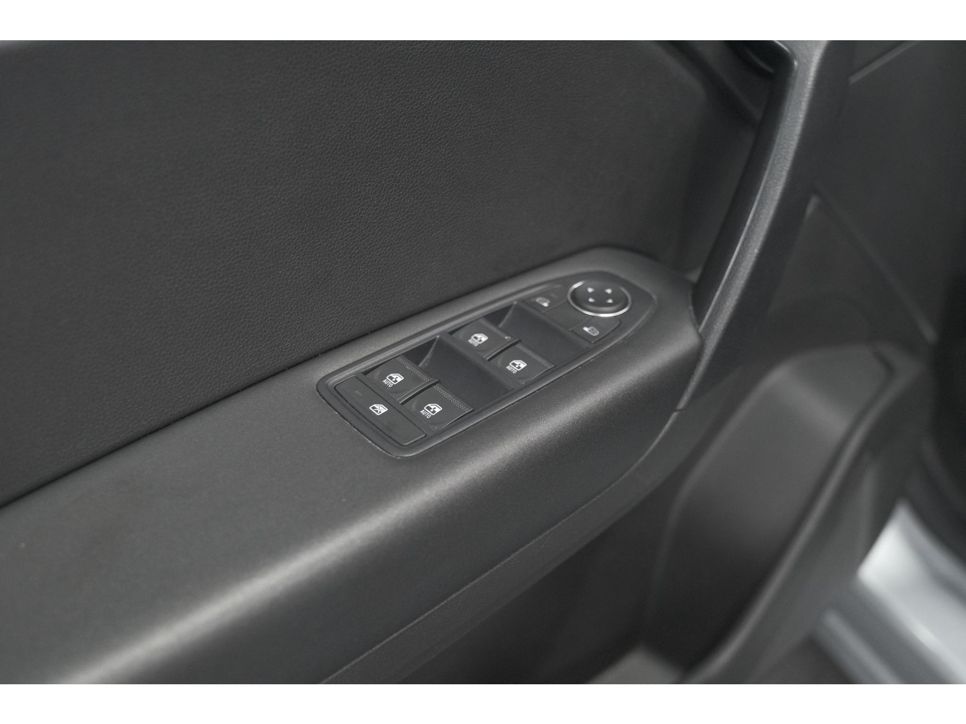 Renault Captur TCe 90 Zen | Camera | Apple Carplay | Parkeersensoren | Navigatie