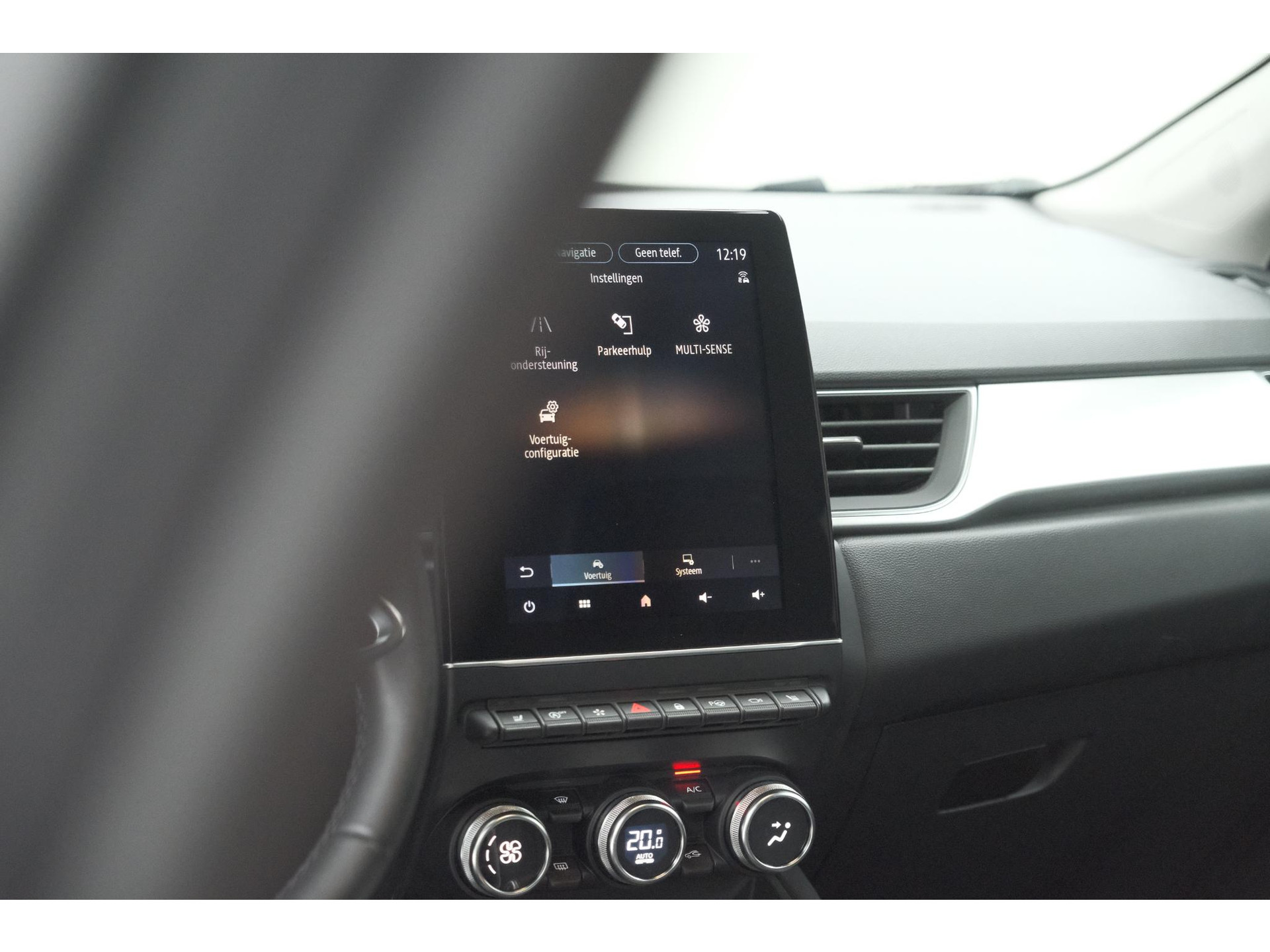 Renault Captur Mild Hybrid 140 EDC Techno | 360 Camera | Groot scherm | Stoelverwarming | Parkeersensoren | Allseason banden