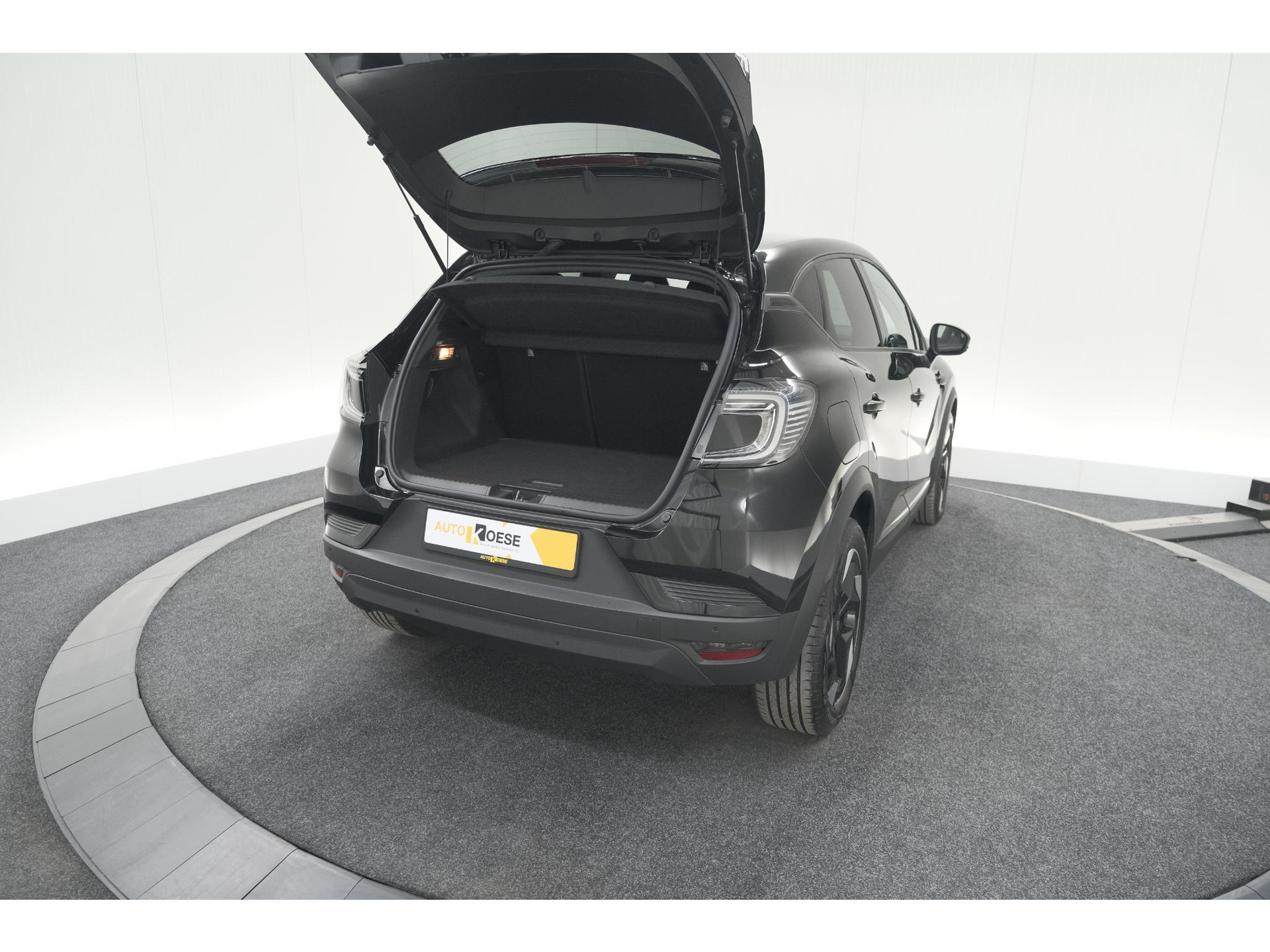 Renault Captur 1.3 mild hybrid 160 techno | Trekhaak | Pack Winter | Camera | Adaptieve Cruise