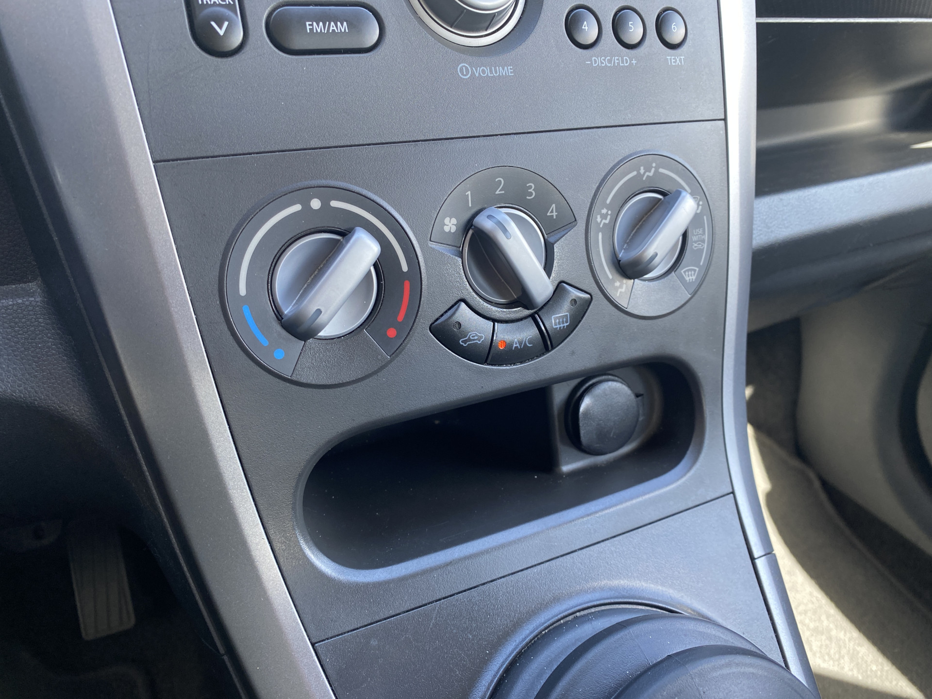 Opel Agila 1.0 Edition | airco | 5 deurs uitvoering | elektrische ramen / spiegels | hoge zit en instap | nieuwe apk t/m 6-2027