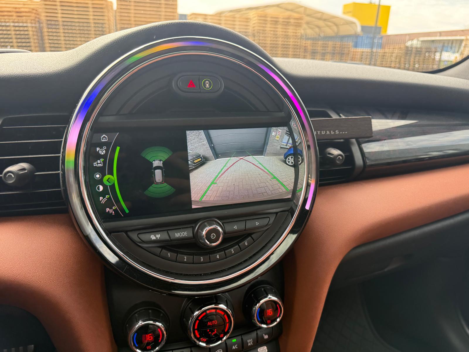 MINI Mini 2.0 John Cooper Works Chili | 1E EIGENAAR | 3/6/12MND GARANTIE | 230PK | PANO | ACC | CARPLAY | LED | HEAD-UP | NAVI | DAB |