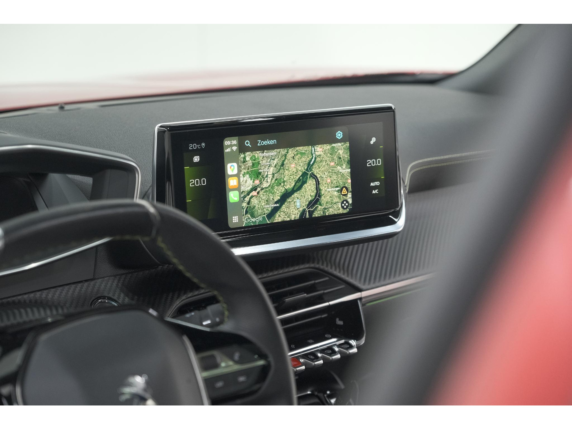 Peugeot 2008 PureTech 130 GT Pack | Panoramadak | Camera | Adaptieve Cruise Control | Stoelverwarming