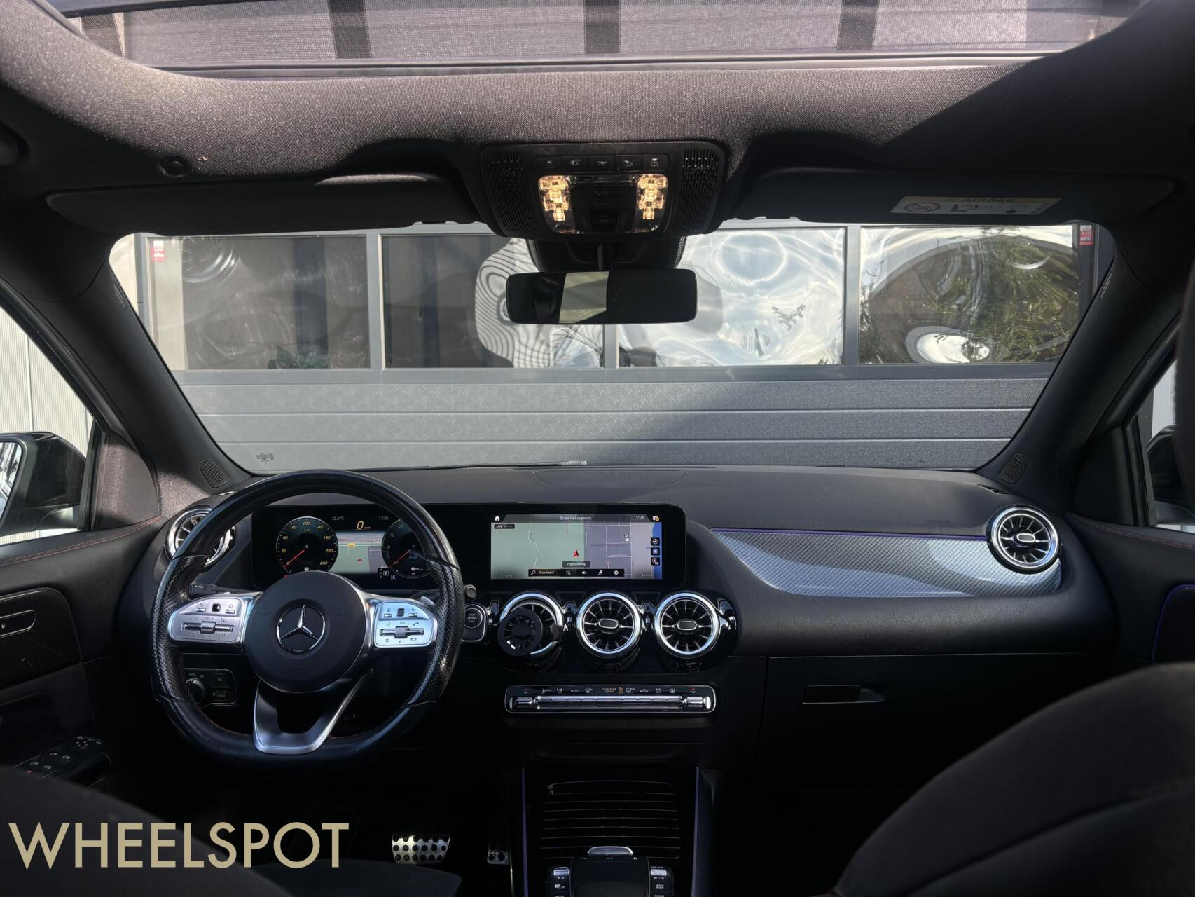 Mercedes GLA-klasse 250 e AMG|Pano|Sfeer|CarPlay|Stoelverwar