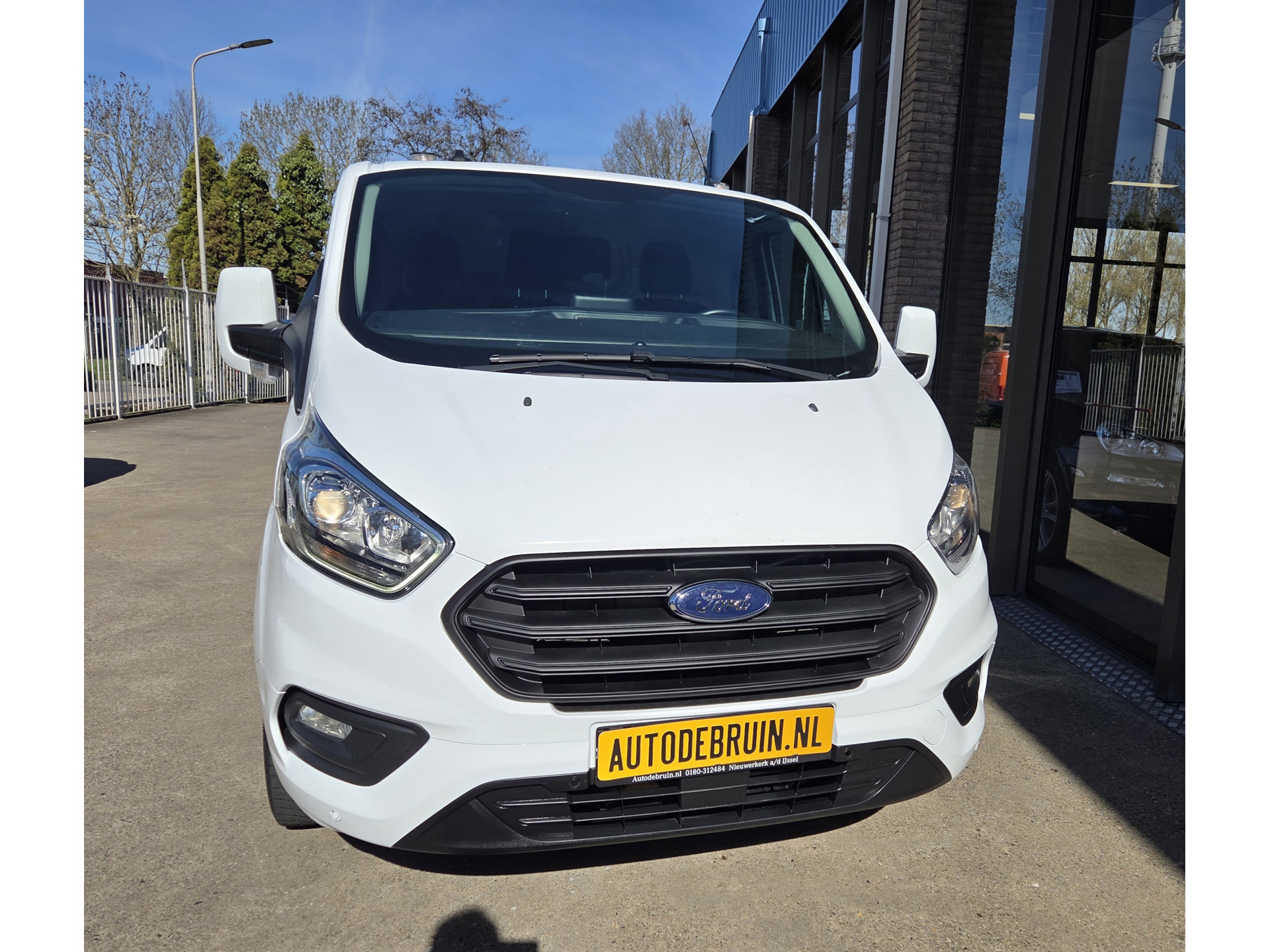 Ford Transit Custom 2.0 TDCI Automaat  Trend Airco Cruisecontrol Navi Trekhaak Verwarmde stoel