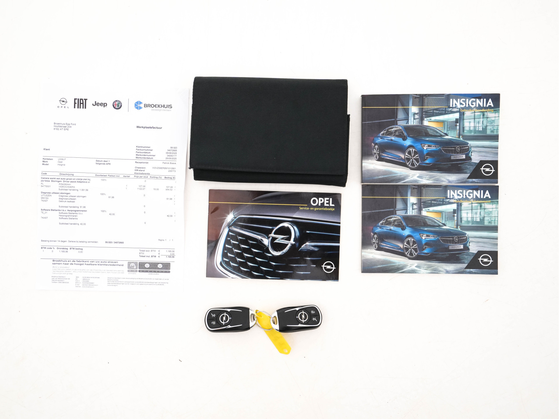 Opel Insignia Sports Tourer 2.0 Turbo GS-Sport-Line Aut. *FULL-LEATHER | BOSE-SOUND | HEAD-UP | ADAPT.CRUISE | FULL-LED | MEMORY-PACK | SPORT/HEATED/COOLED/MASSAGE-SEATS  | NAVI-FULLMAP | GREY-WRAPPED | KEYLESS | CAMERA | CARPLAY | LANE-ASSIST