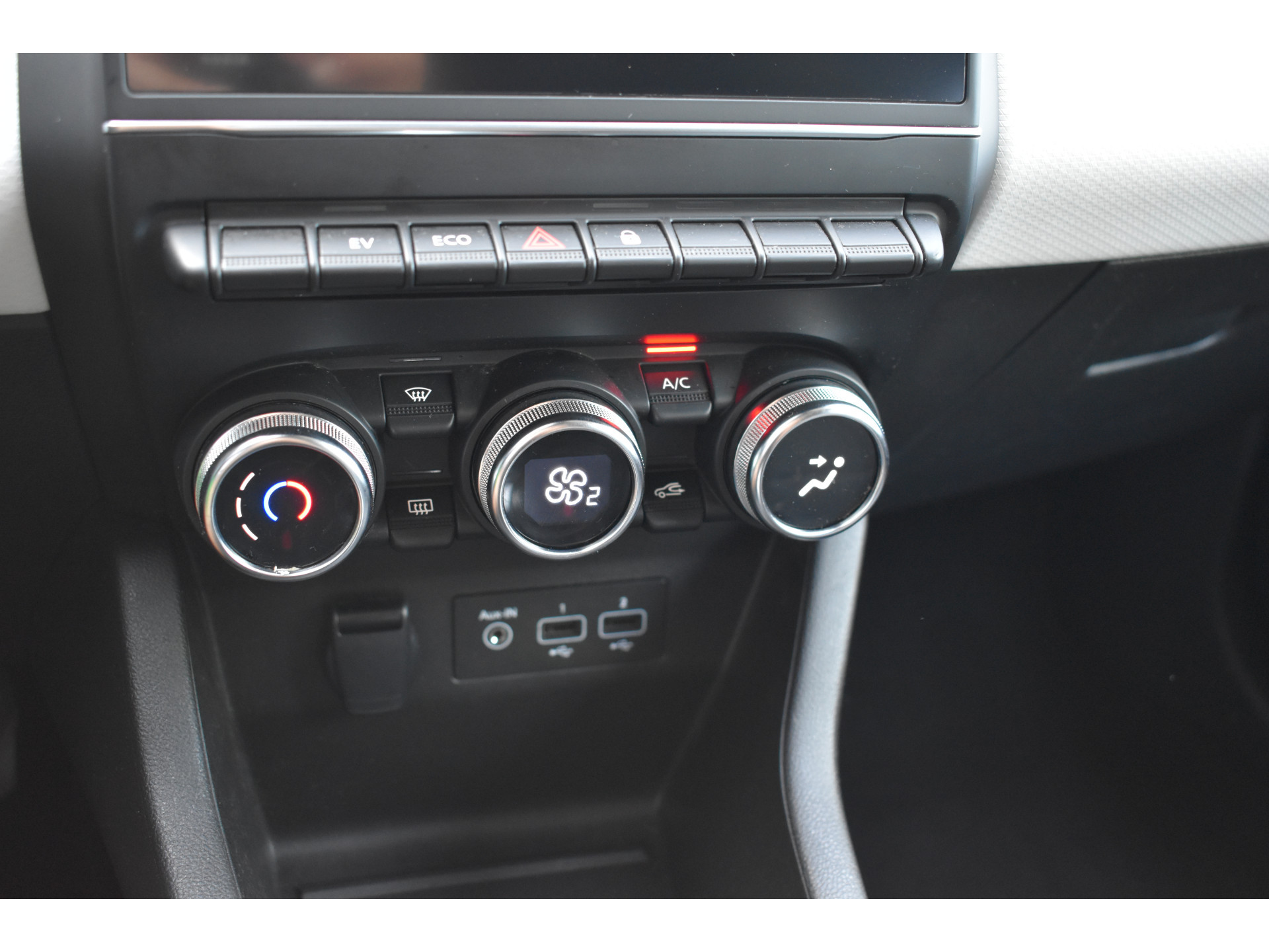 Renault Clio 1.6 E-Tech Hybrid 145 Evolution Hybride Automaat  Navigatie