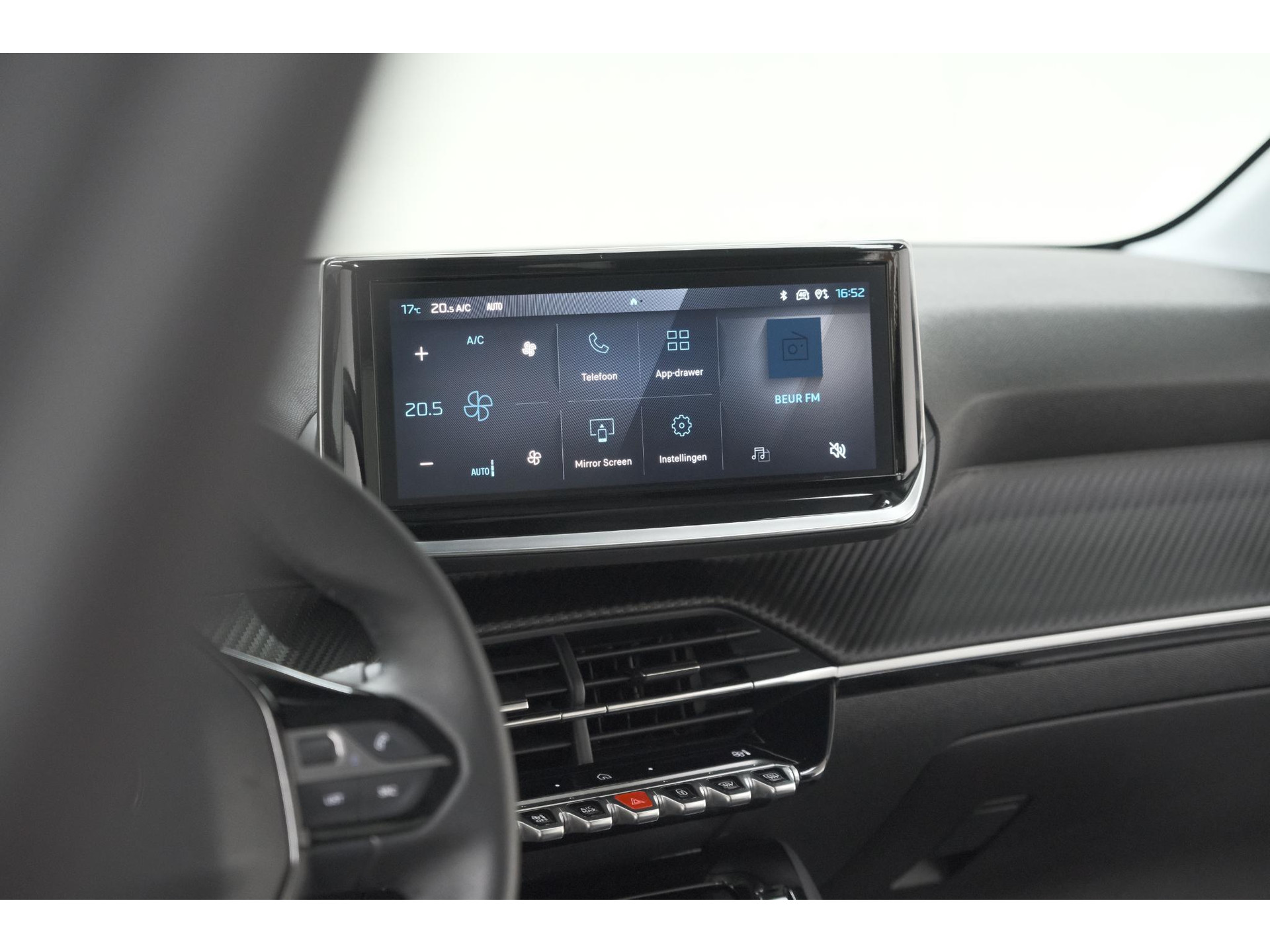 Peugeot 208 PureTech 100 Allure | Apple Carplay | Parkeersensoren | Climate Control